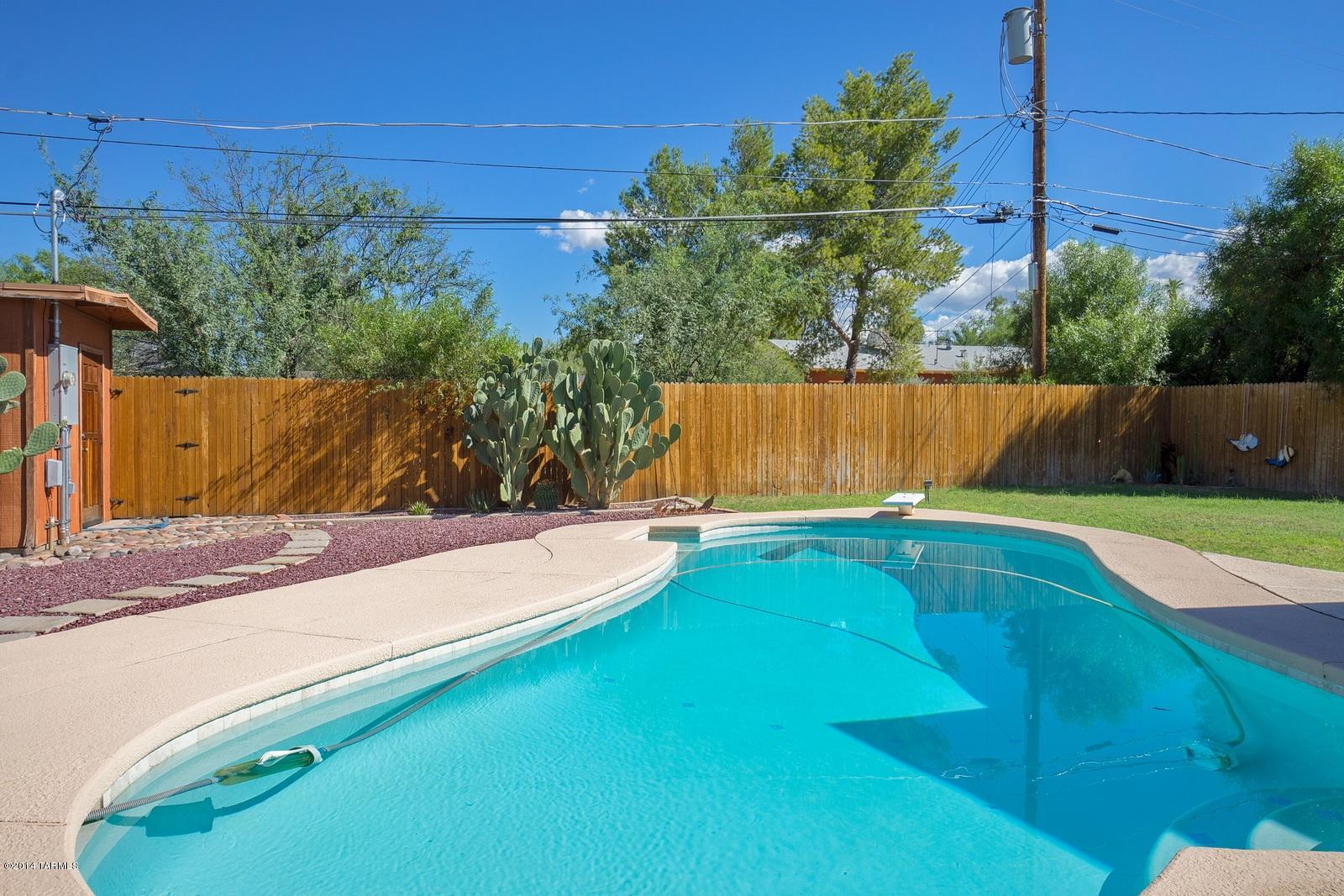Unsubdivided - Residential