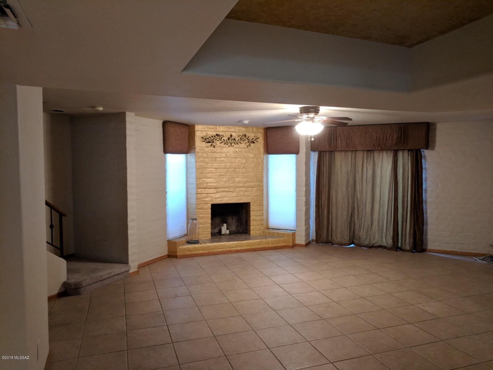 Tucson Racquet Club Th Resub - Residential
