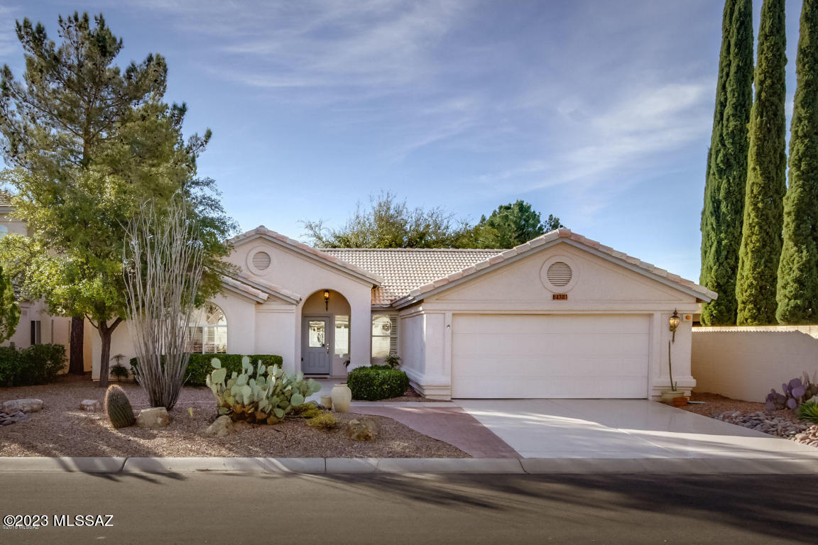 This popular Topaz model is walking distance to many of SaddleBrooke's amenities - Clubhouse/Pool/Fitness Center / Tennis/ Activity Center and more. New carpeting in bedrooms/living room and new flooring in bathrooms!  Spend your evenings sipping your favorite beverage while enjoying the beautiful view of the Catalina's from your private back yard complete with peaceful water feature (2022).
