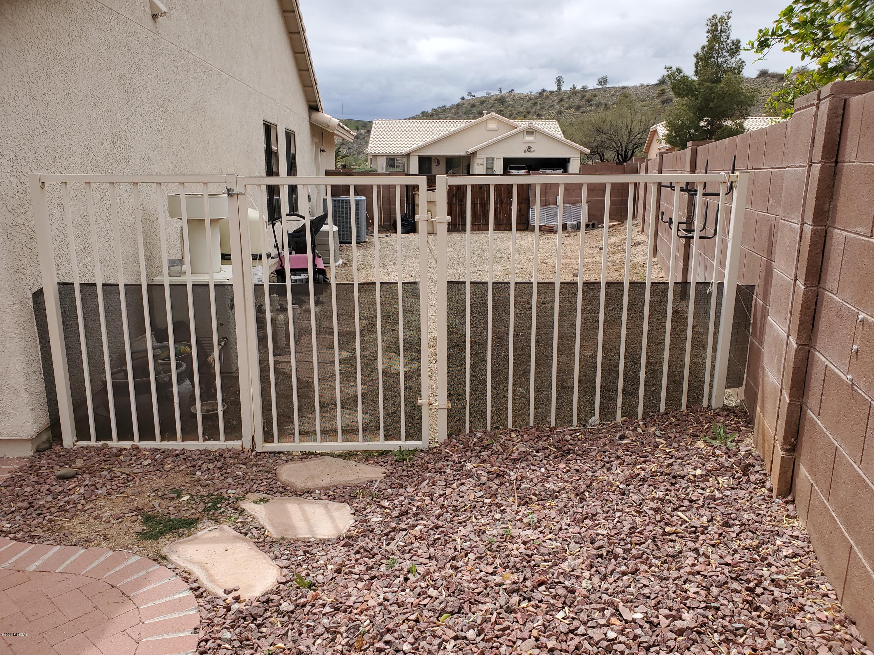Colonias La Canada (1-82) - Residential