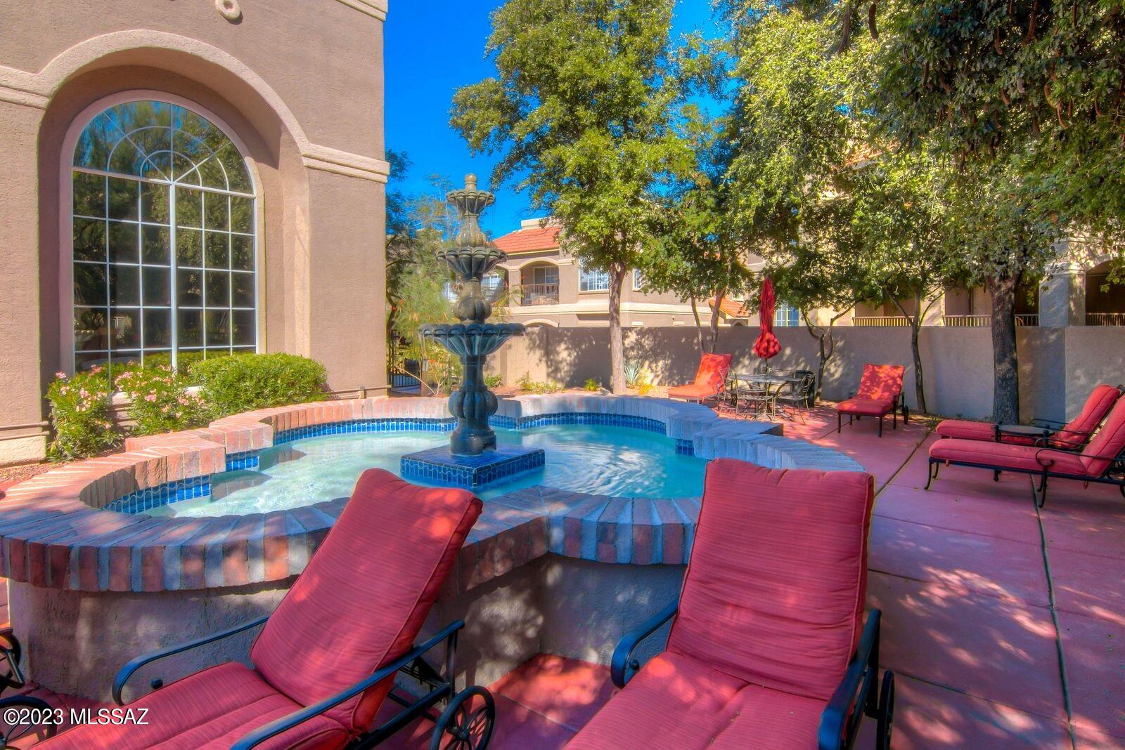 The Boulders at La Reserve Condominiums - Residential