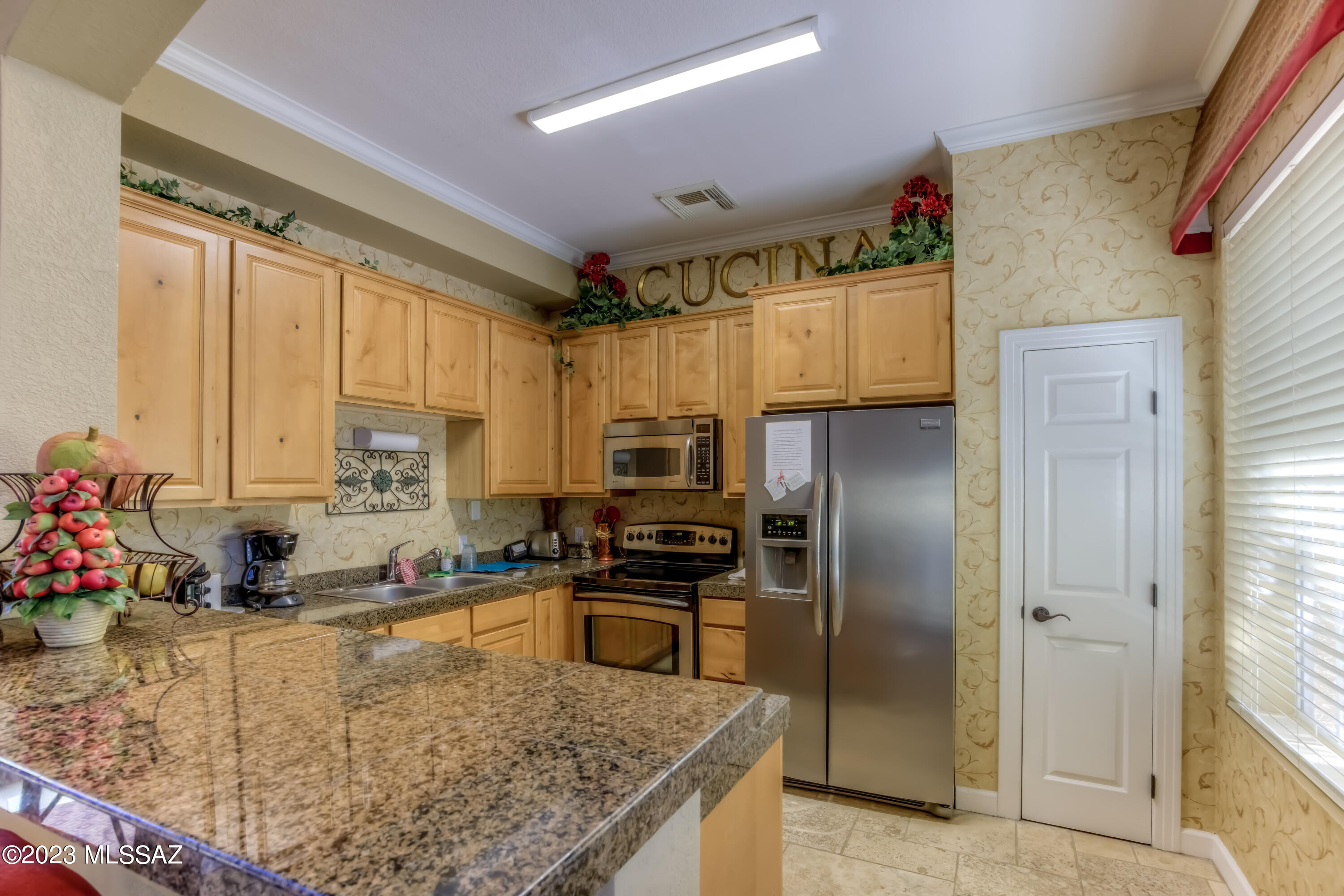 The Boulders at La Reserve Condominiums - Residential