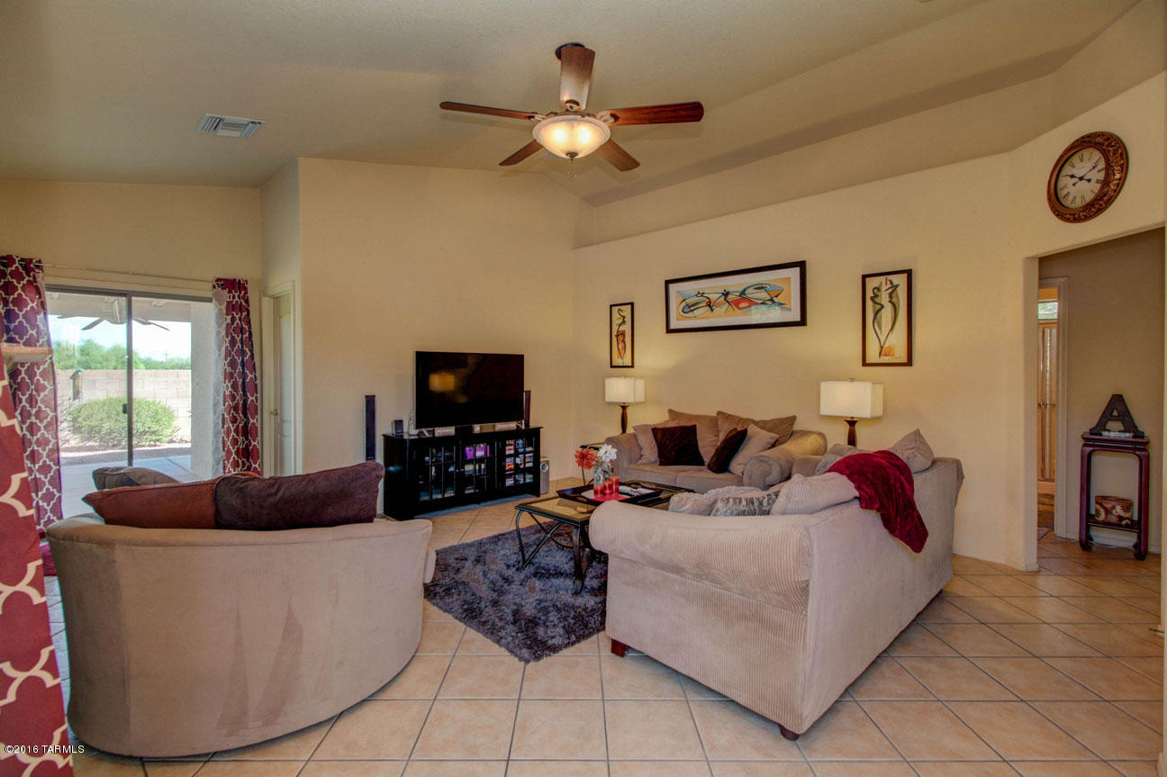 Rillito At La Cholla (1-133) - Residential