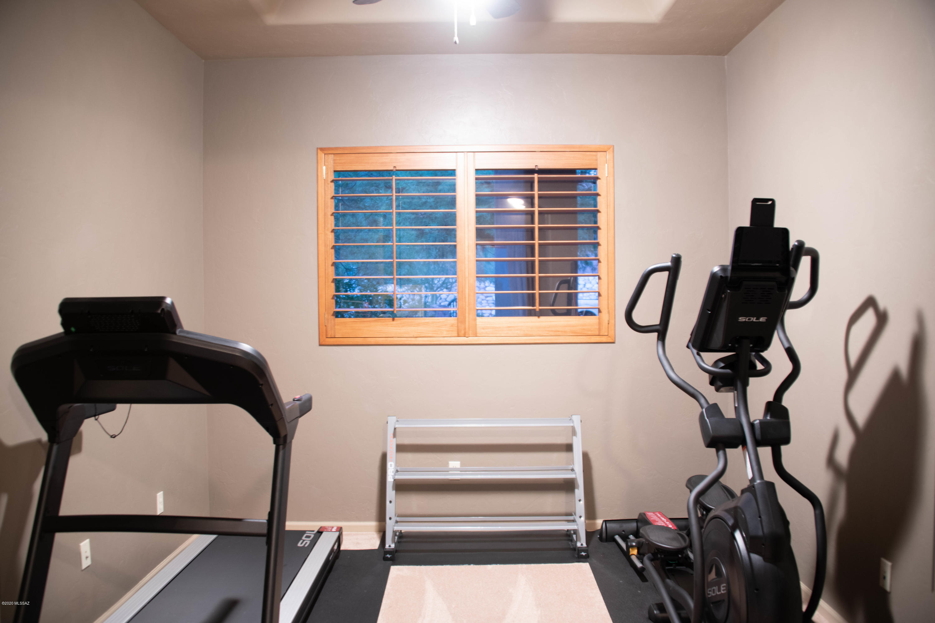 Sabino Mountain (1-290) - Residential