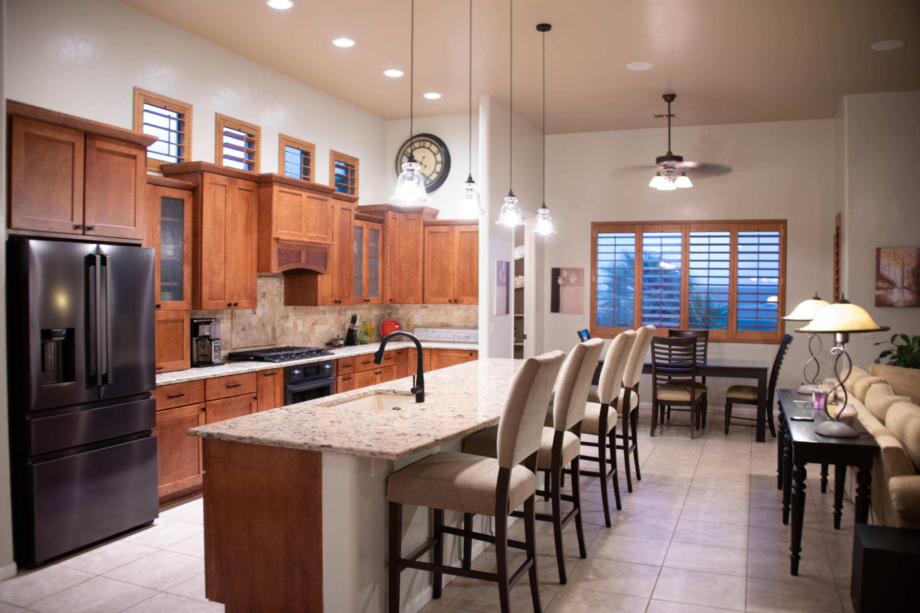 Sabino Mountain (1-290) - Residential