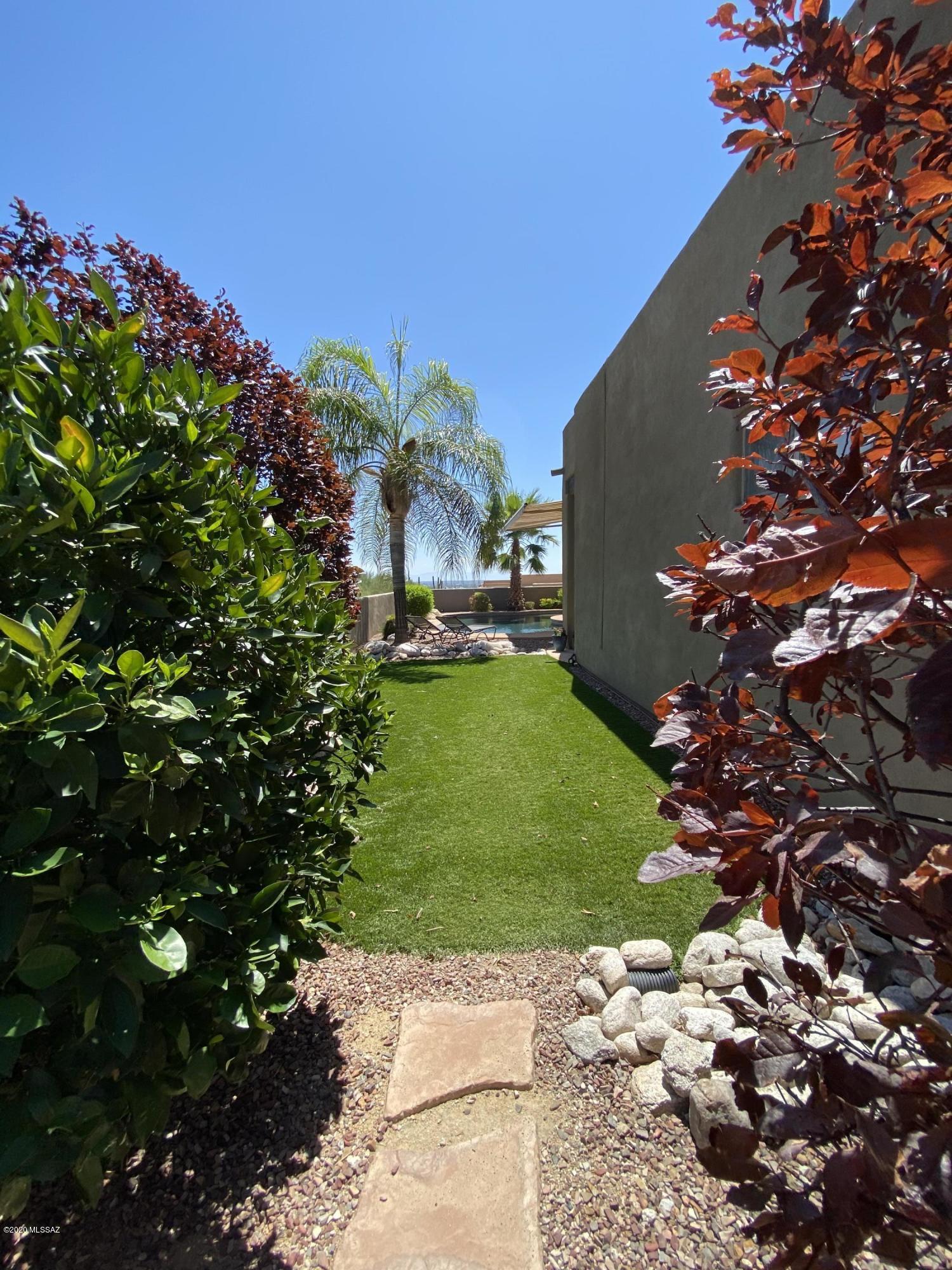 Sabino Mountain (1-290) - Residential