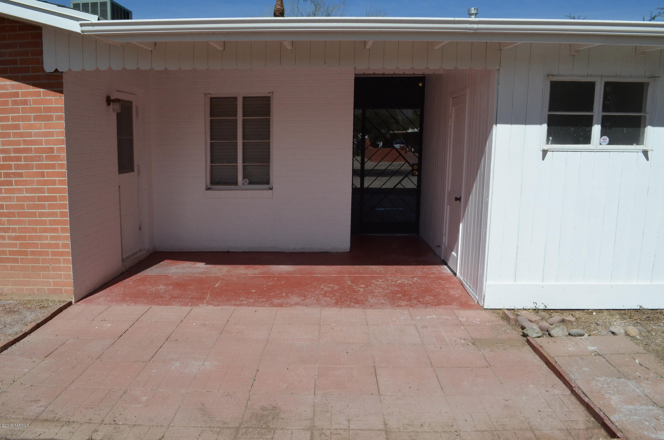 Casa Solariega - Residential Lease