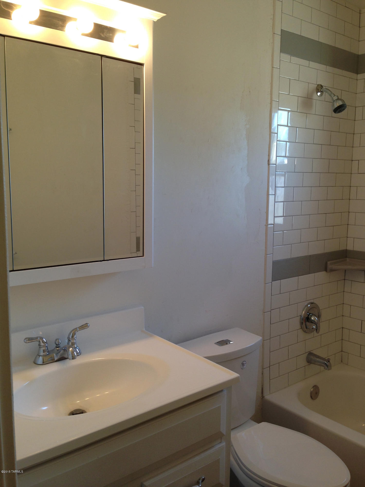 Casa Solariega - Residential Lease