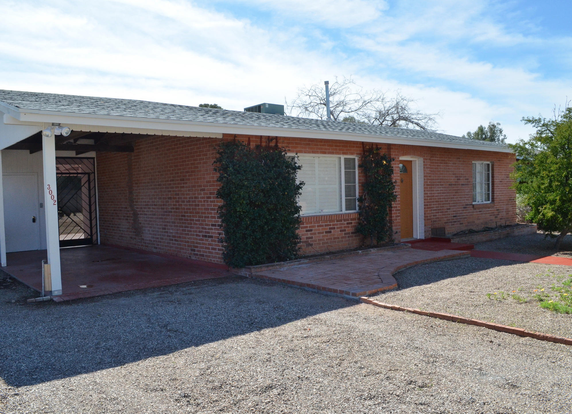 Casa Solariega - Residential Lease