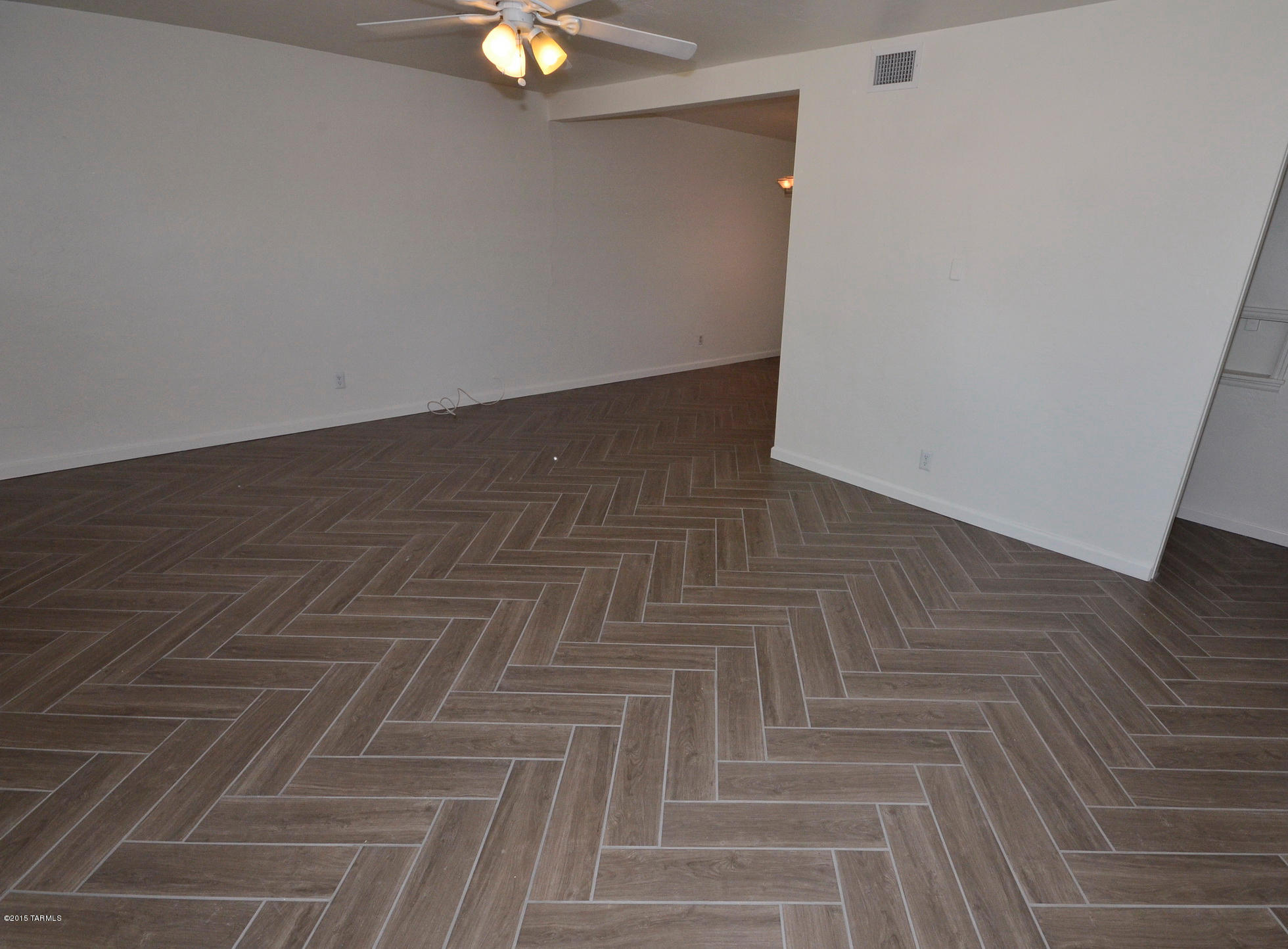 Casa Solariega - Residential Lease