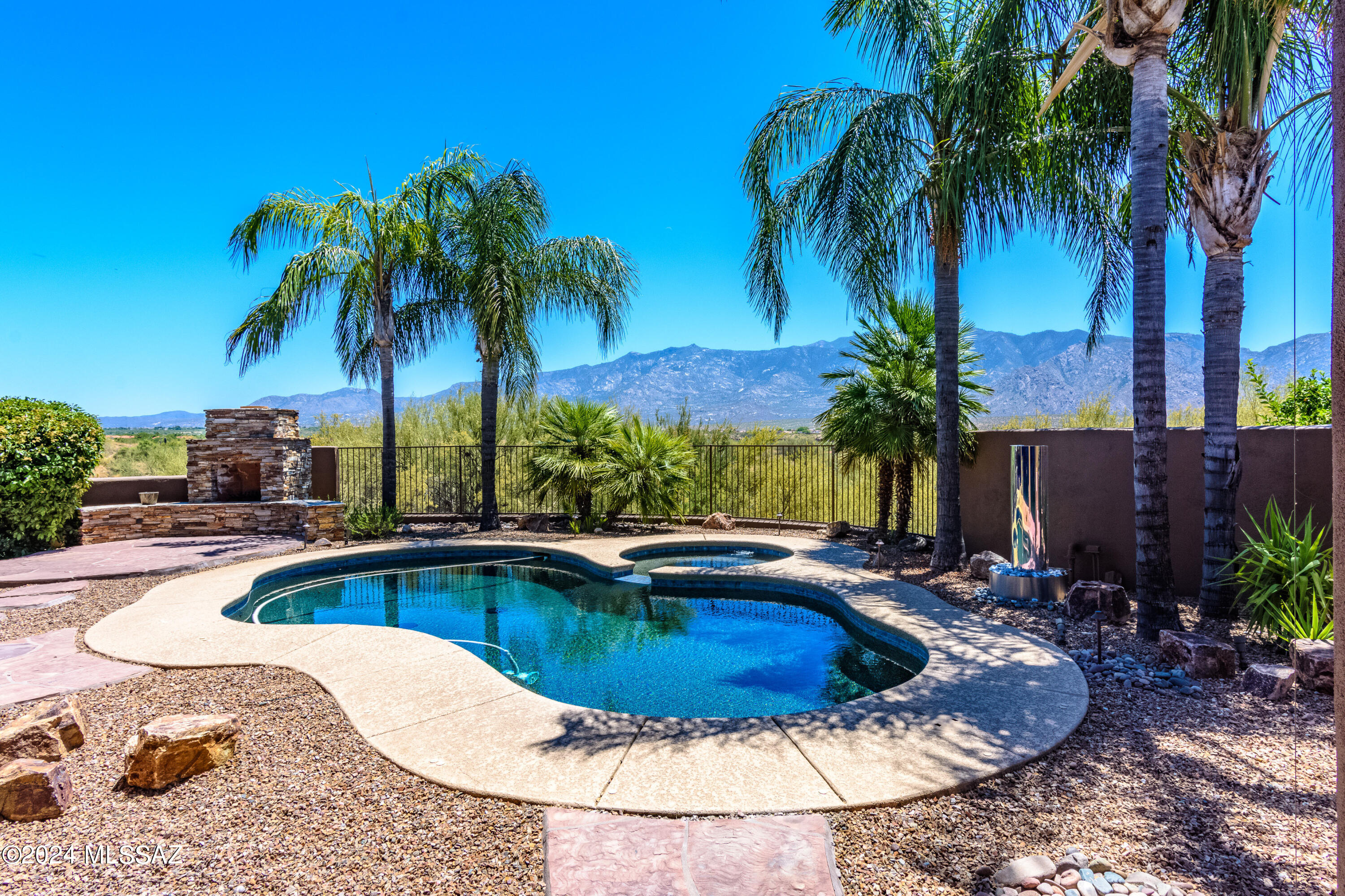 High Mesa (The Estates At) - Residential