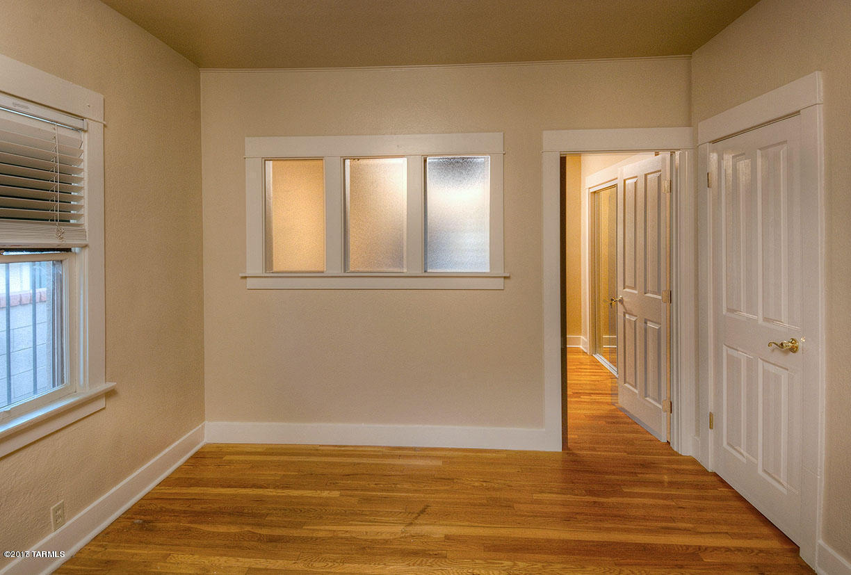 Jefferson Park Addition - Residential Lease