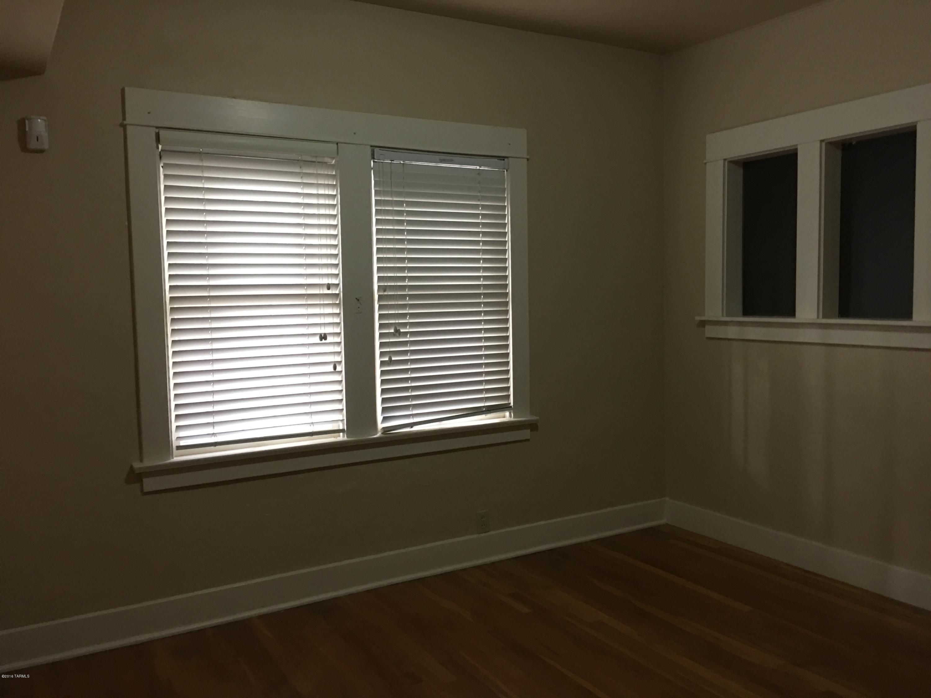 Jefferson Park Addition - Residential Lease