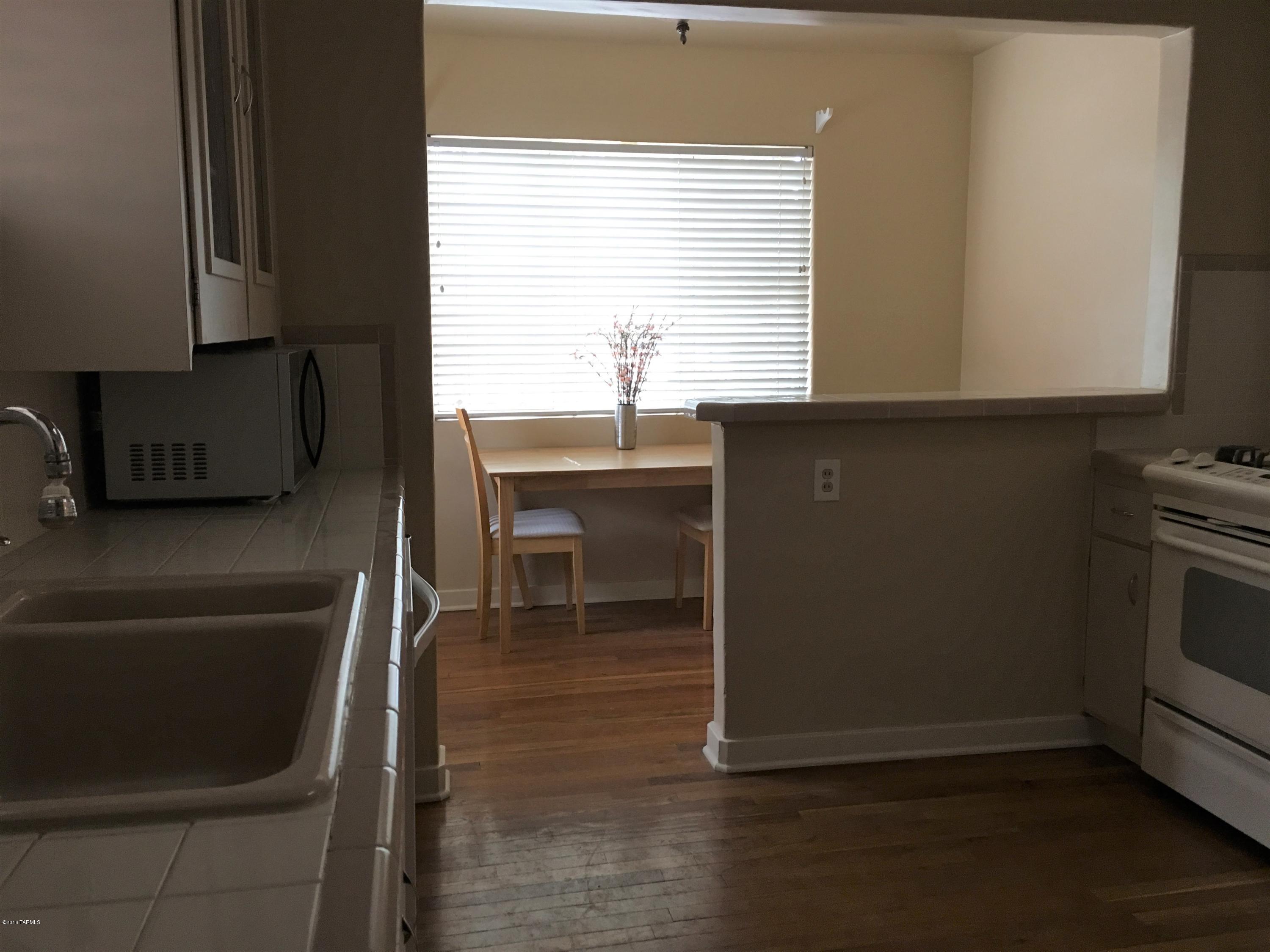 Jefferson Park Addition - Residential Lease