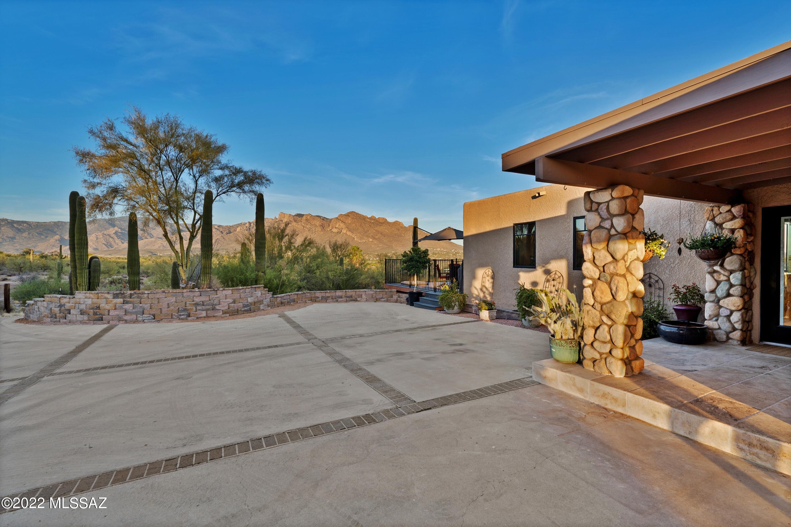 Lomas De Oro(1-21) - Residential