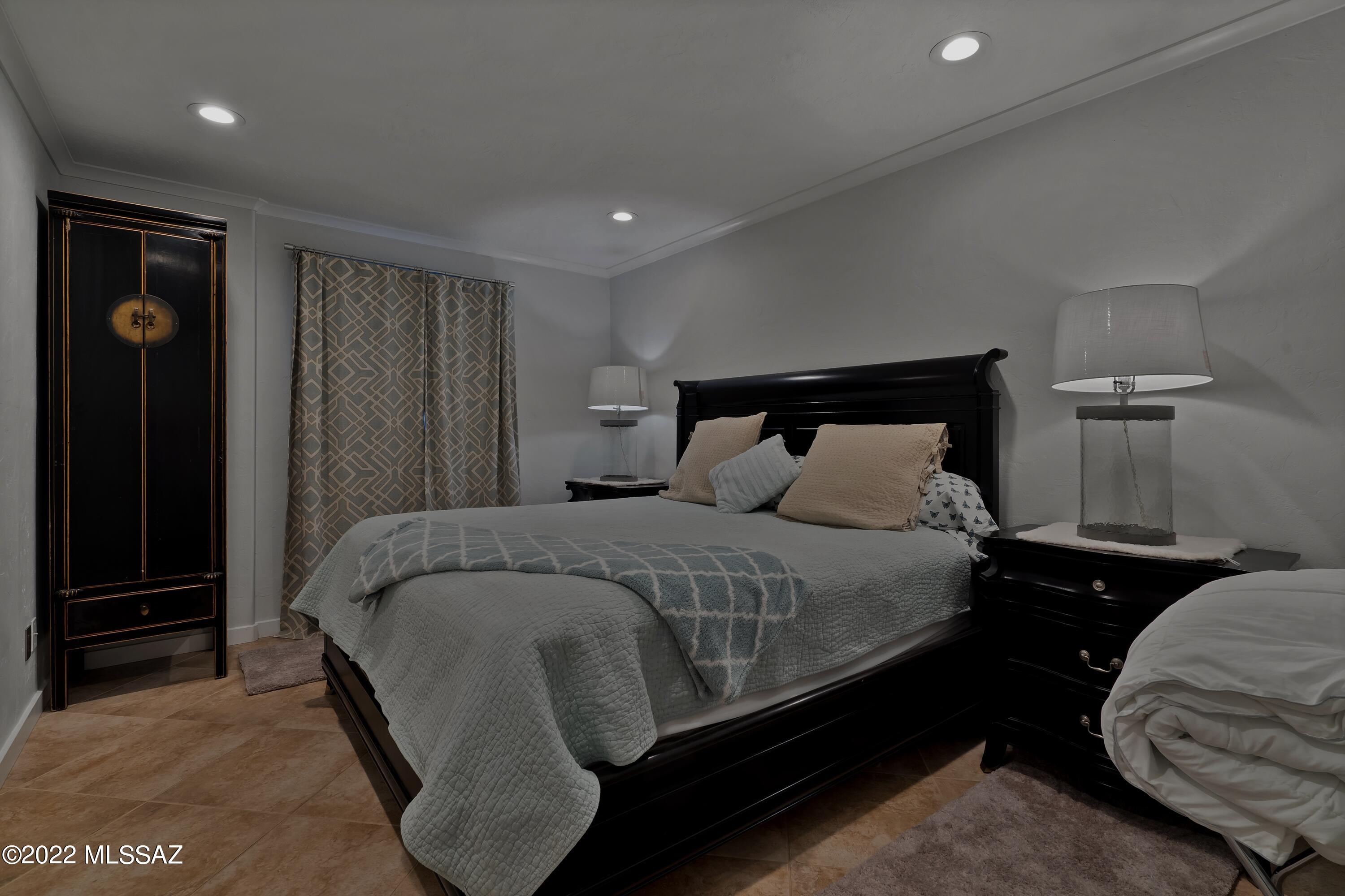 Lomas De Oro(1-21) - Residential