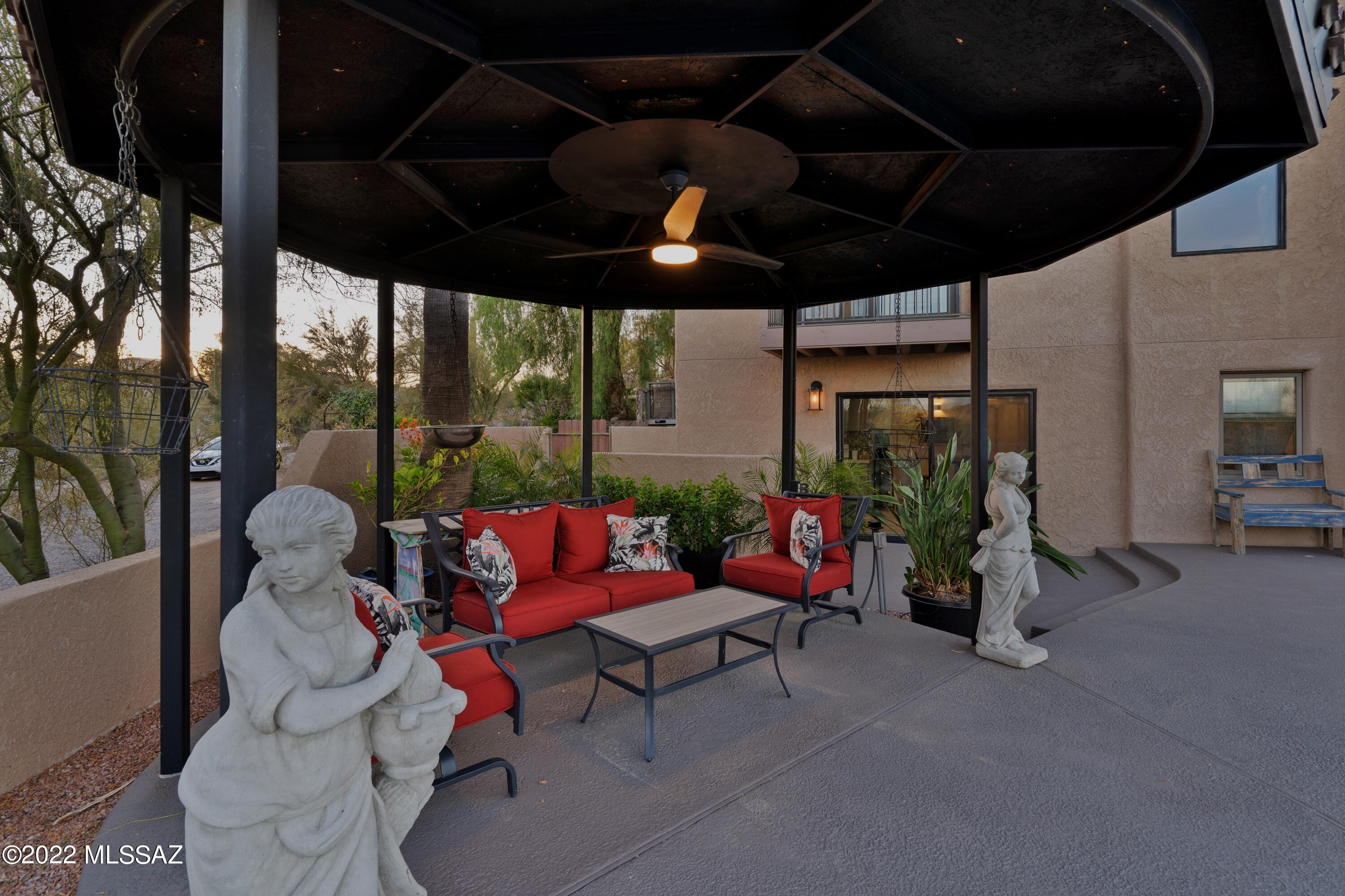 Lomas De Oro(1-21) - Residential
