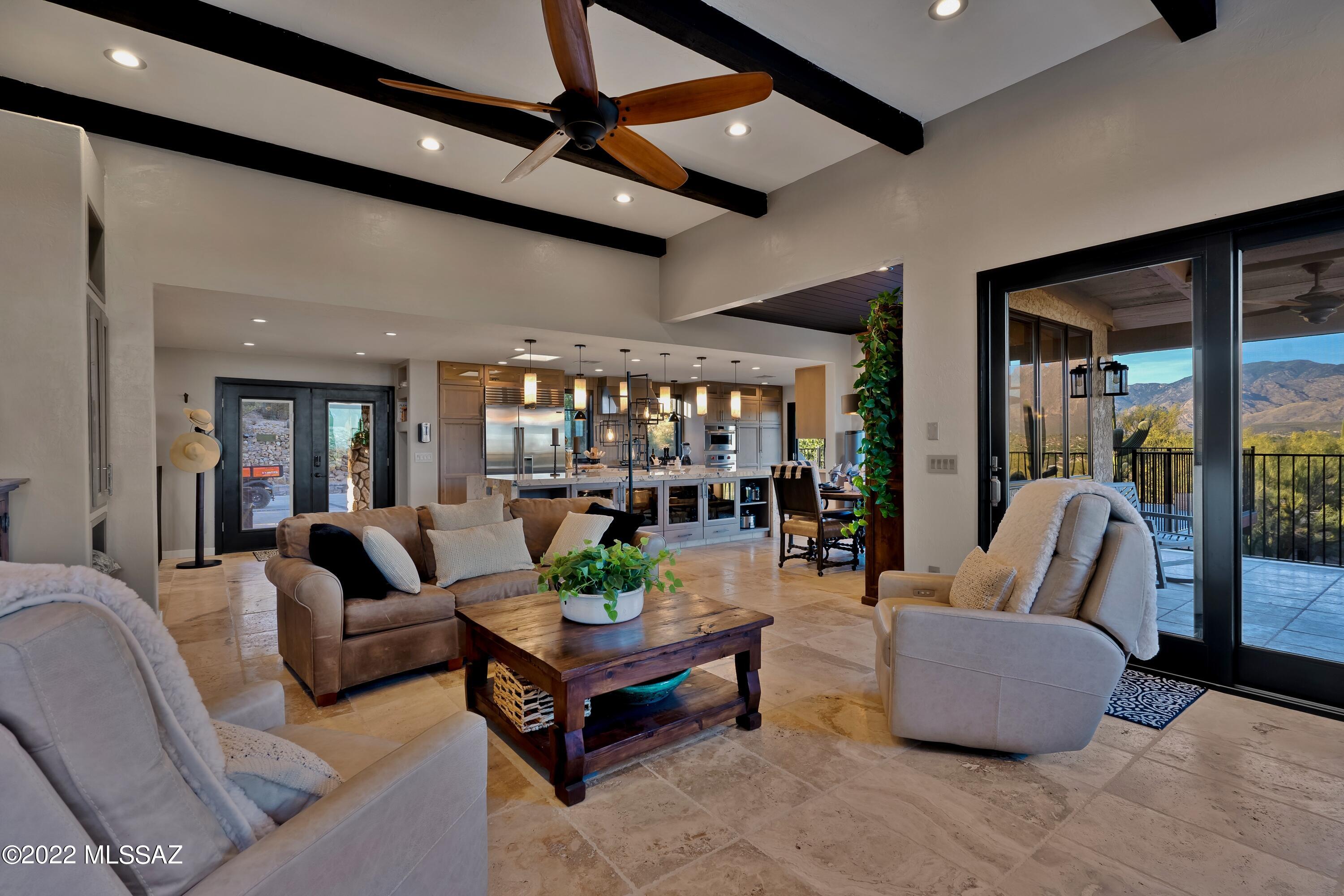 Lomas De Oro(1-21) - Residential