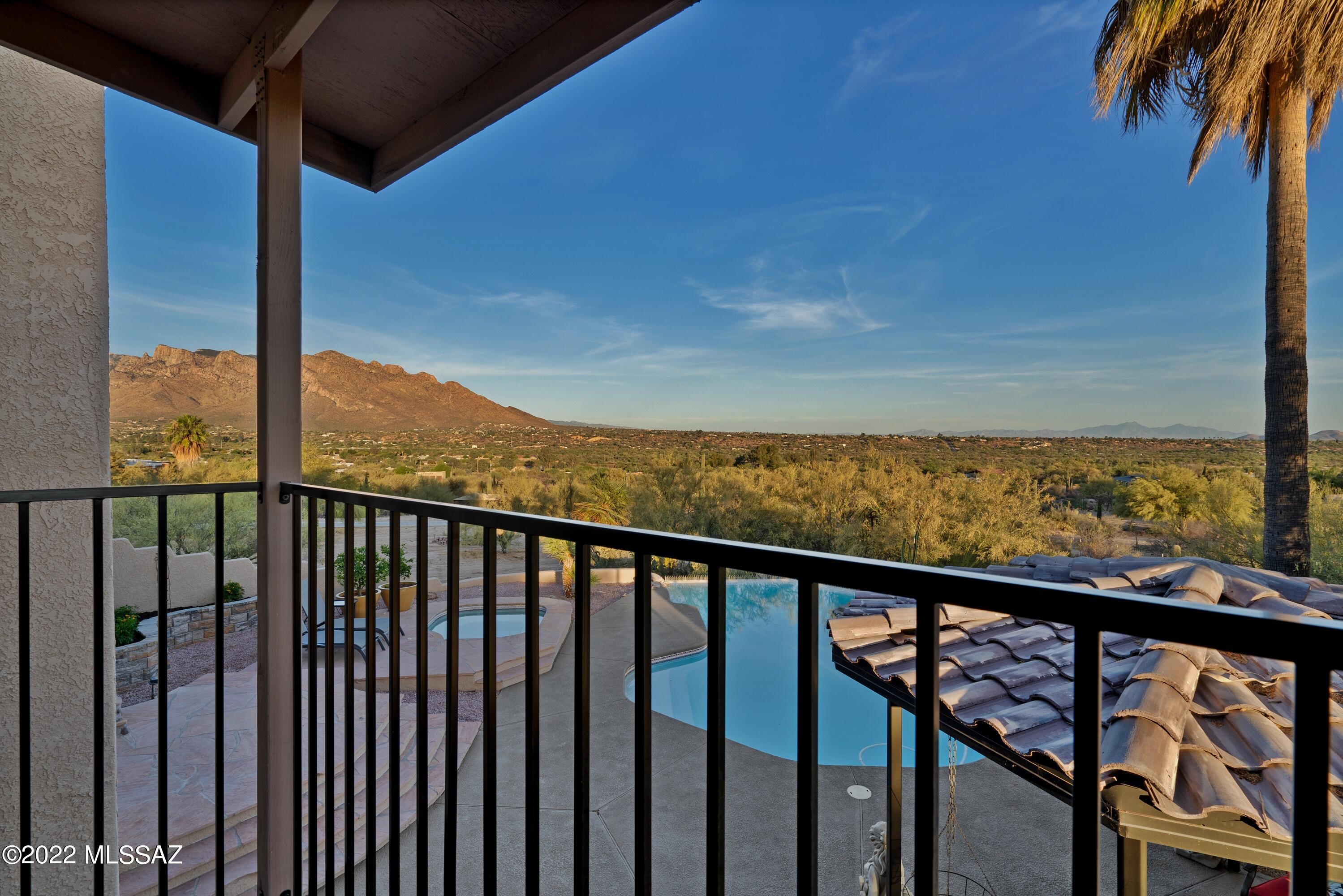 Lomas De Oro(1-21) - Residential