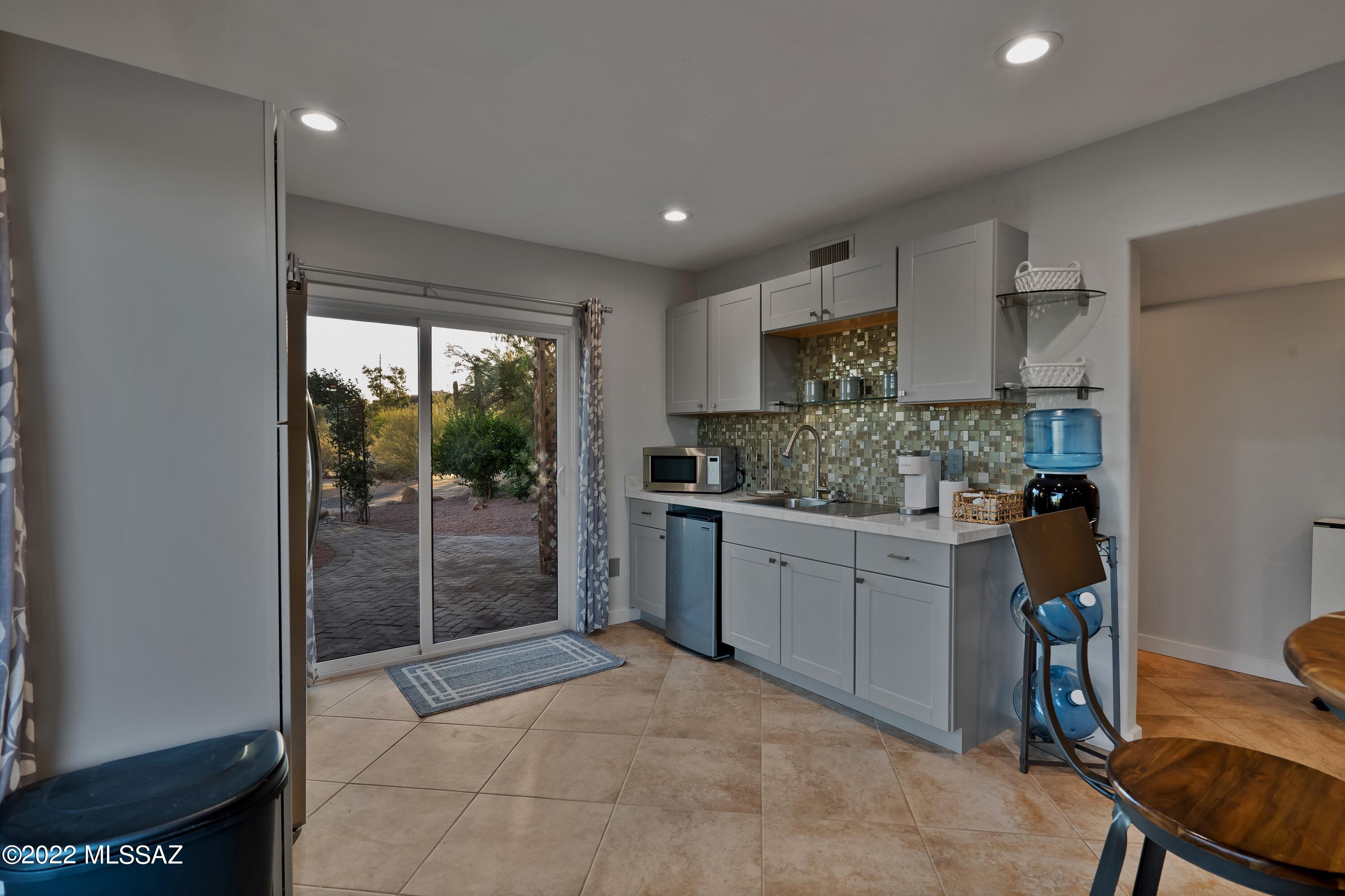Lomas De Oro(1-21) - Residential