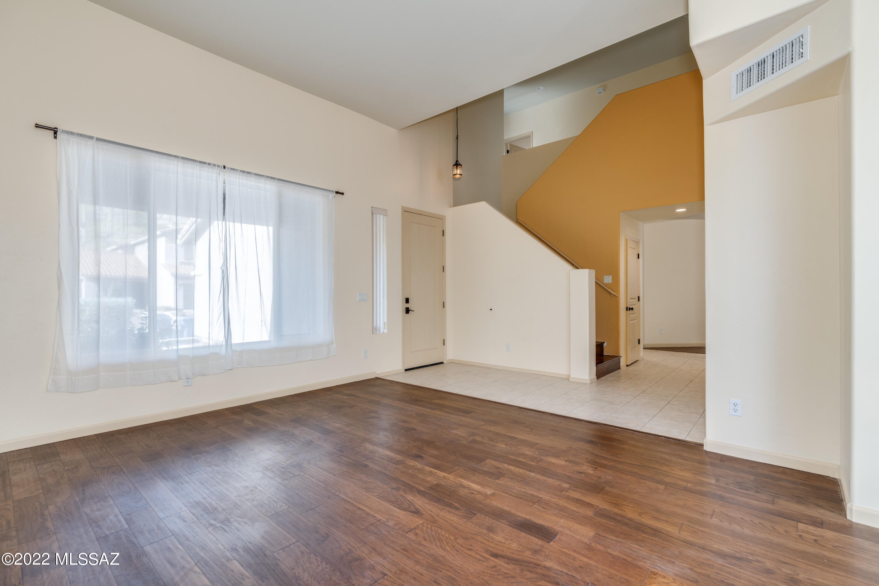 Sabino Mountain (1-290) - Residential Lease