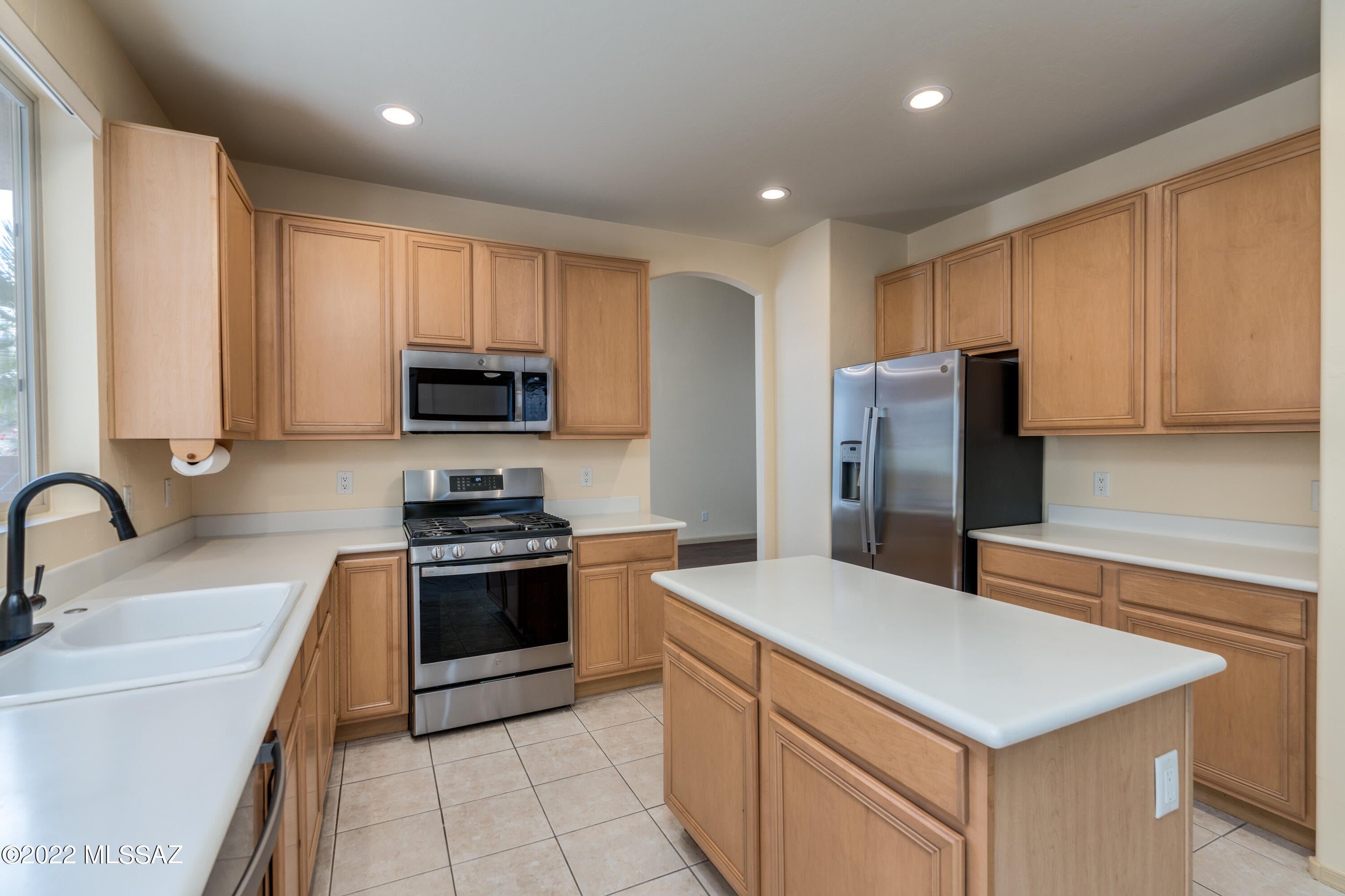 Sabino Mountain (1-290) - Residential Lease