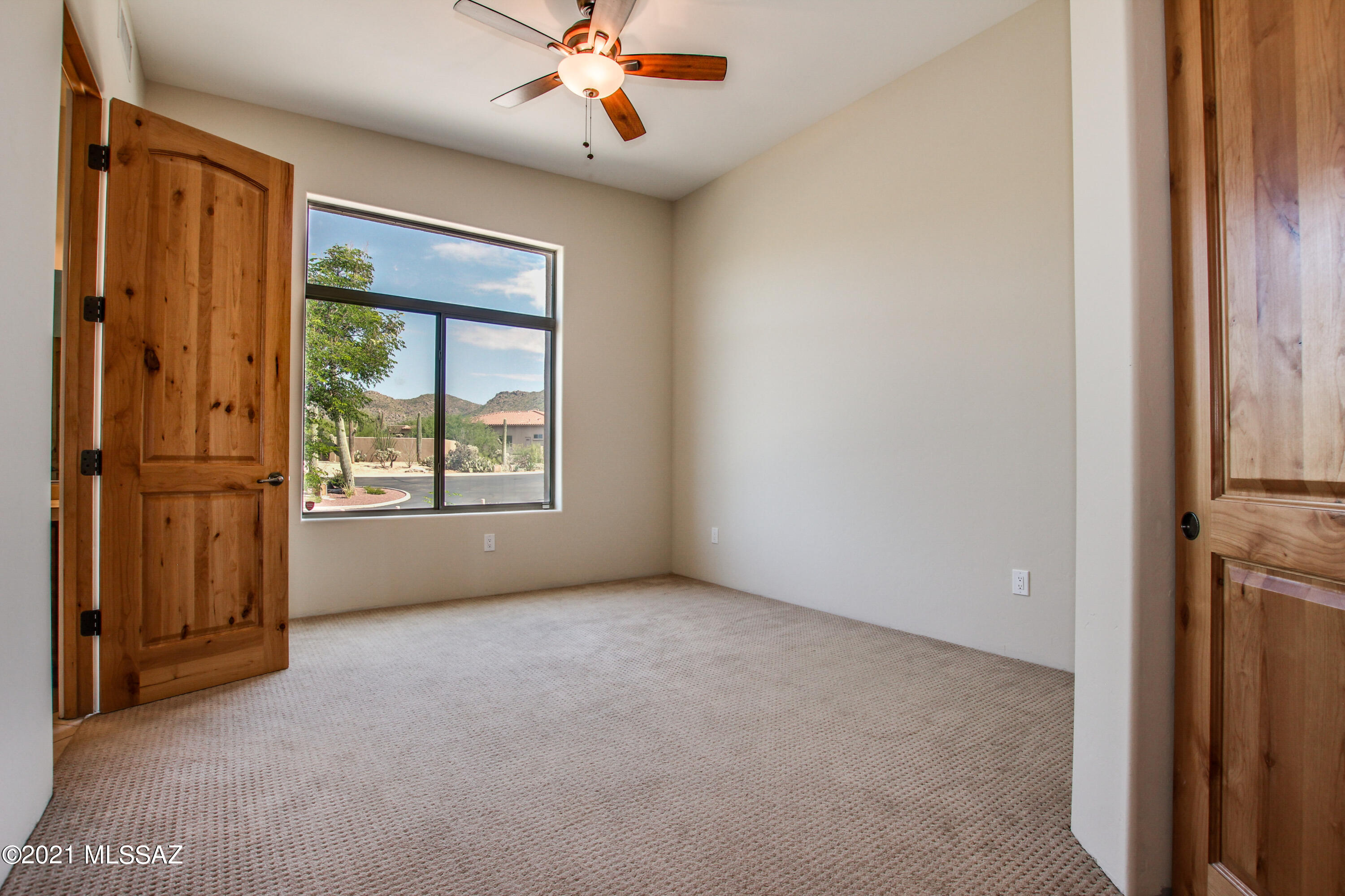 Dos Lagos at Dove Mountain (1-91) - Residential