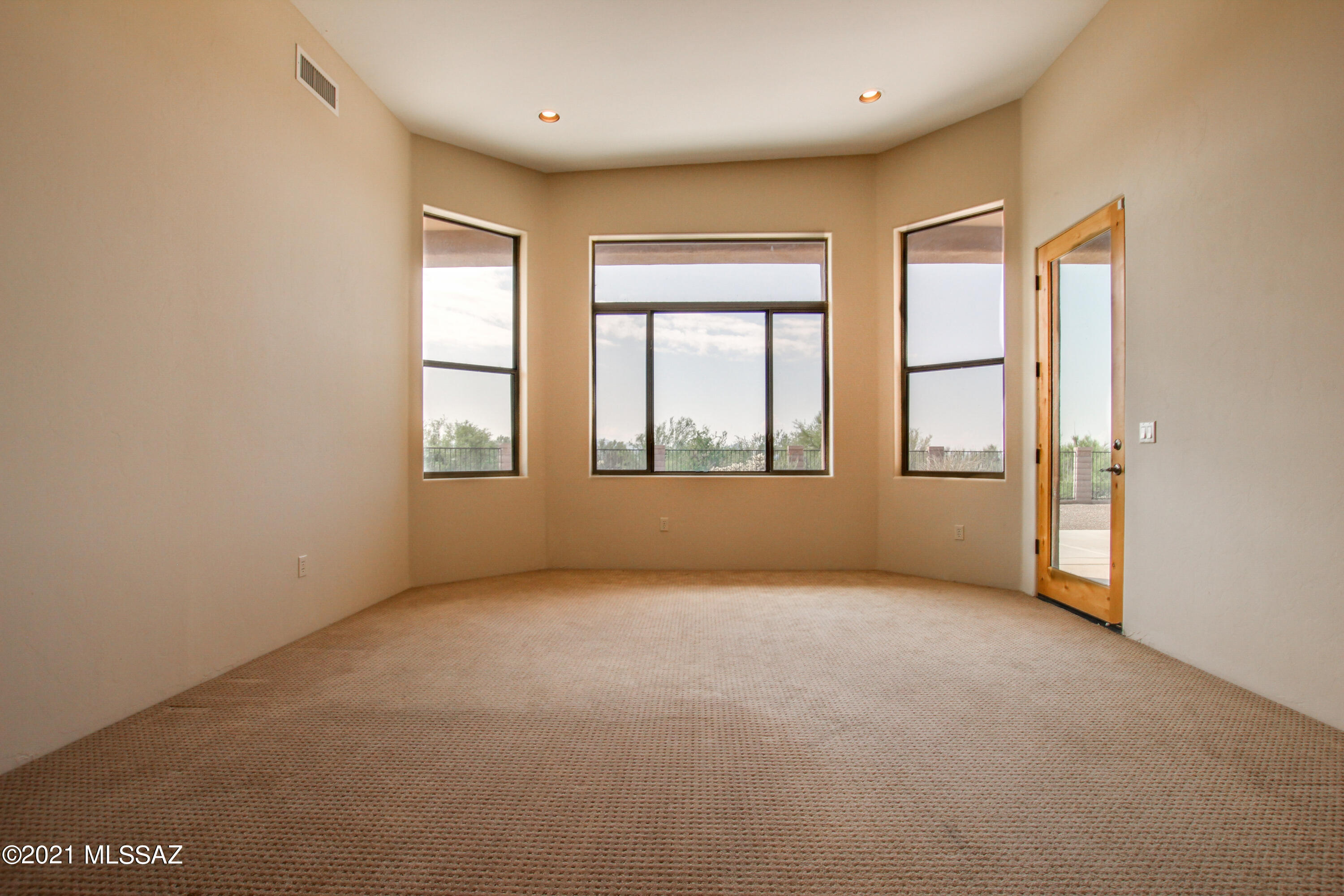 Dos Lagos at Dove Mountain (1-91) - Residential