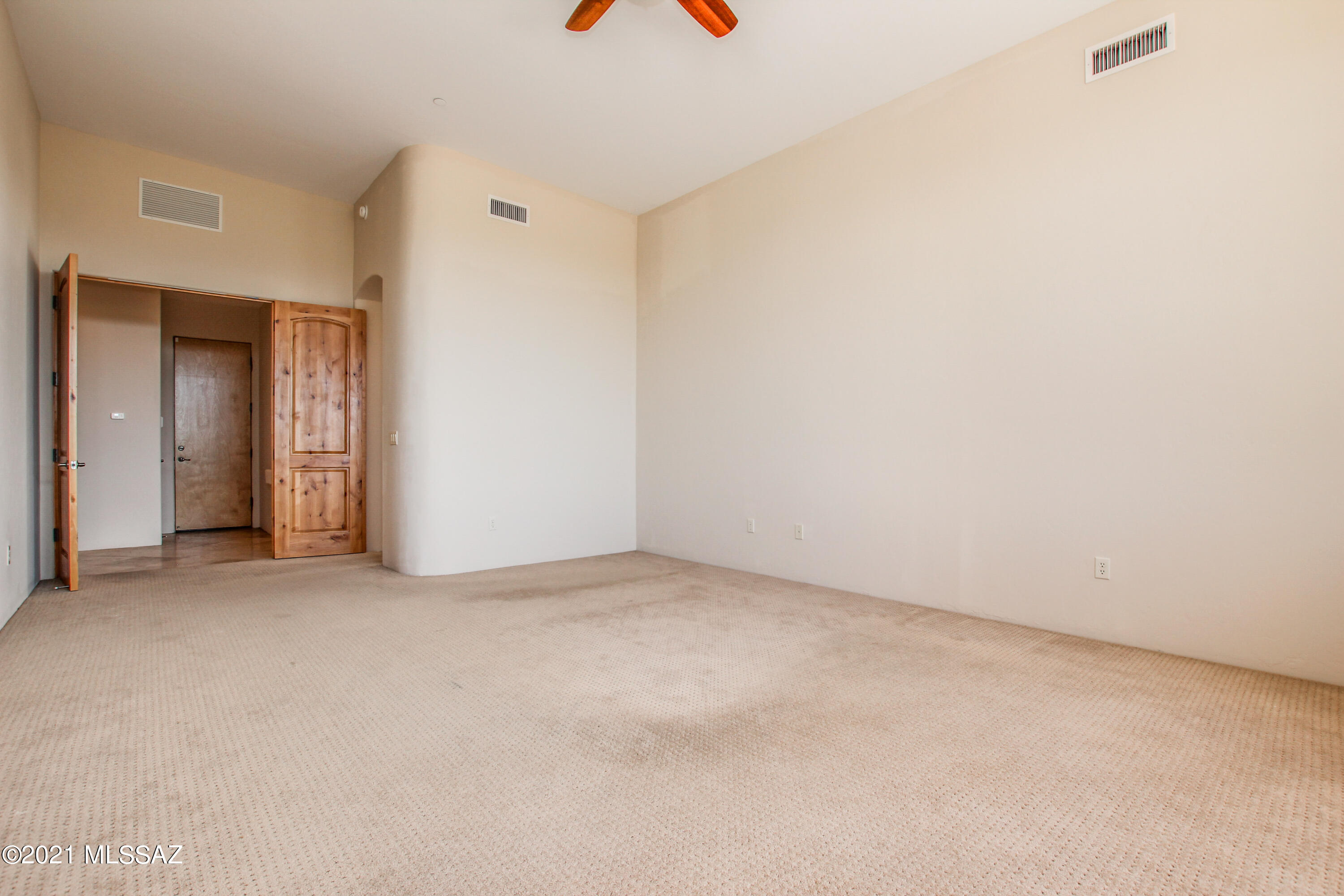 Dos Lagos at Dove Mountain (1-91) - Residential