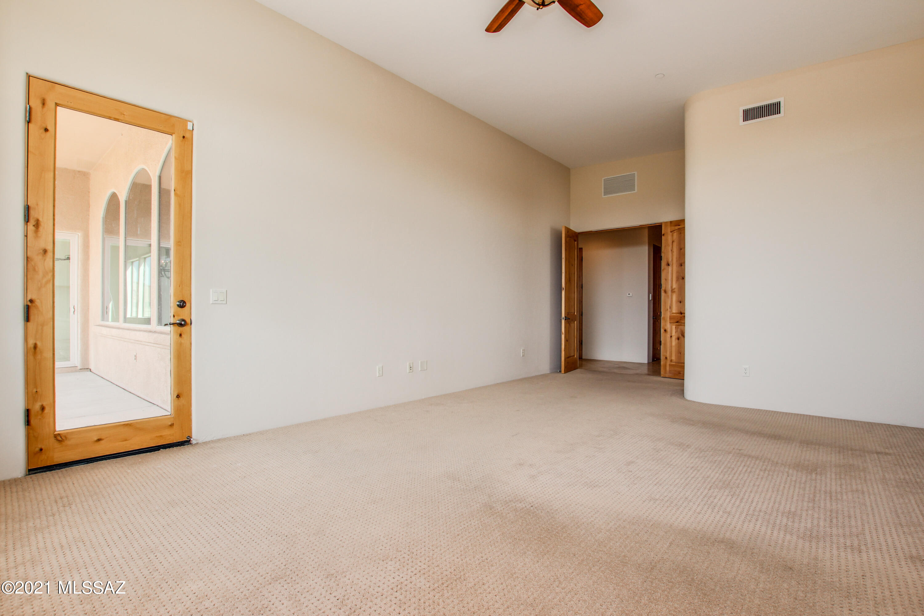 Dos Lagos at Dove Mountain (1-91) - Residential