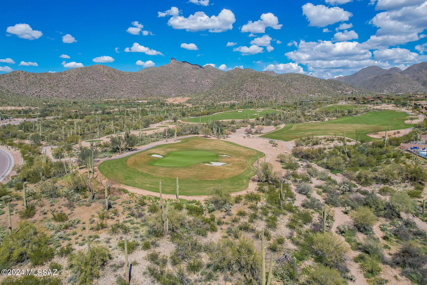 Boulder Bridge Pass At Dove Mountain SQ20132910078 - Residential