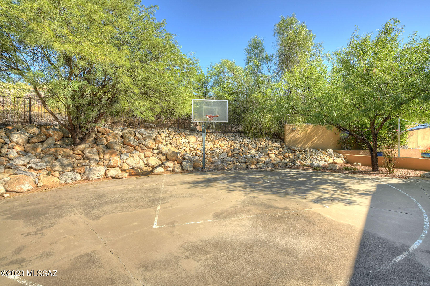 Alta Vista (99-145) - Residential