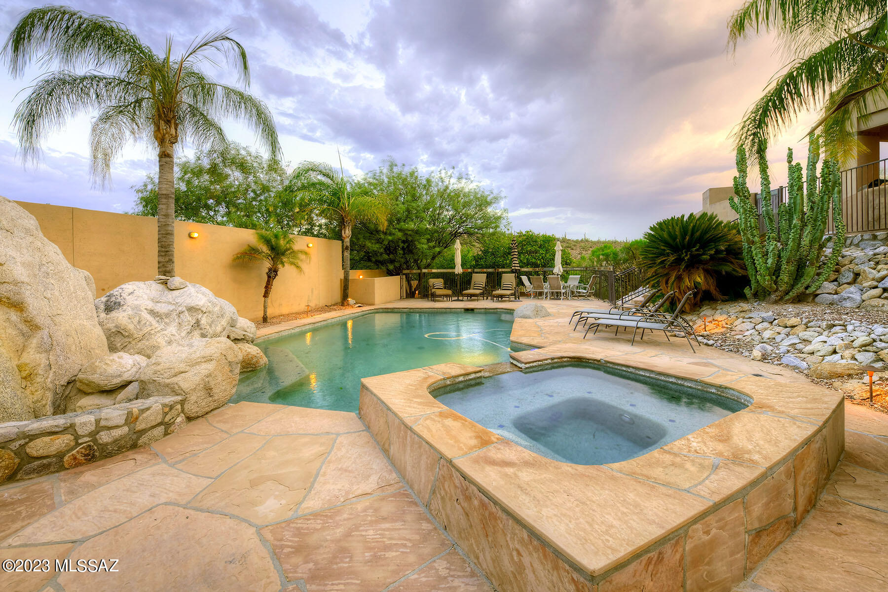 Alta Vista (99-145) - Residential