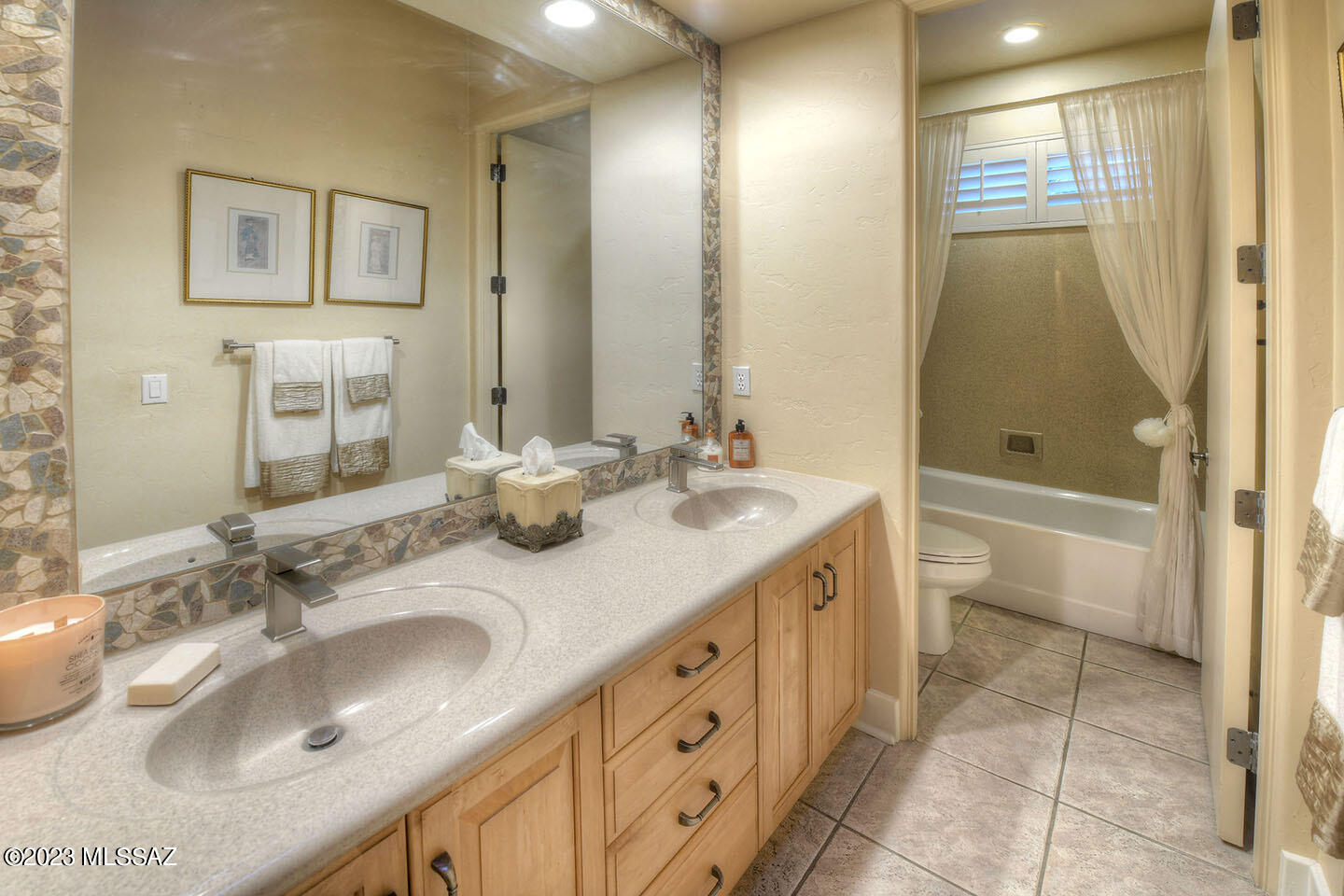 Alta Vista (99-145) - Residential