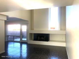 Country Club At The River (1-32) - Residential Lease