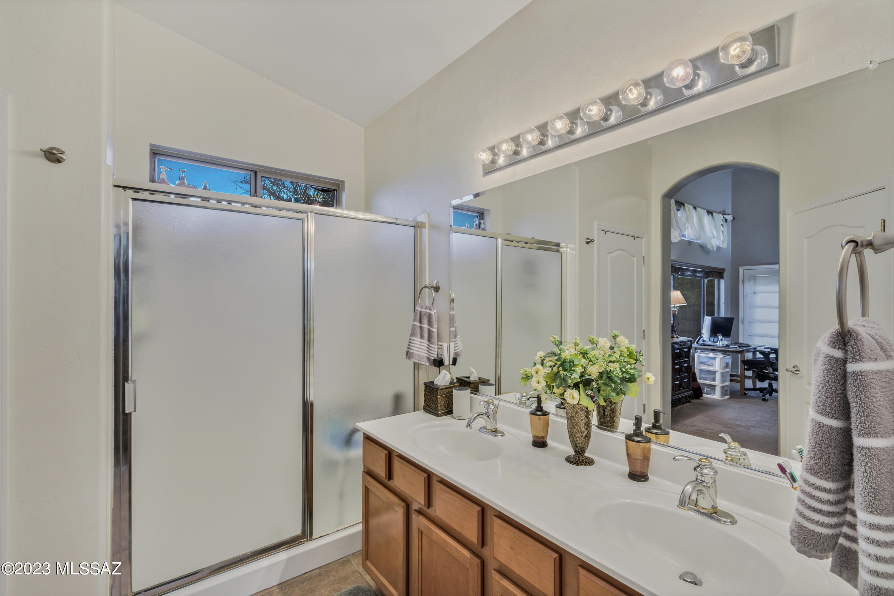 Silverbell Place (1-153) - Residential
