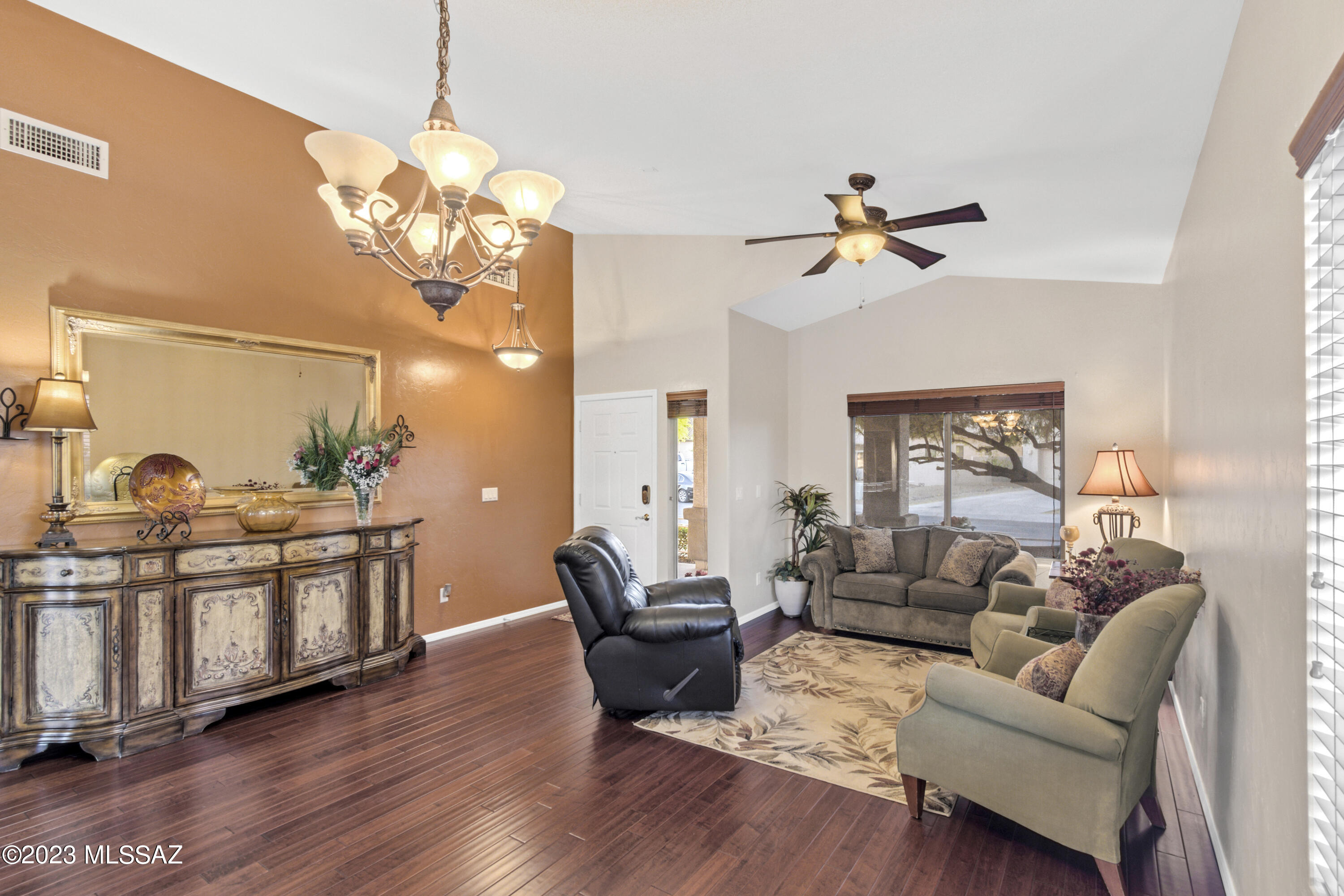 Silverbell Place (1-153) - Residential