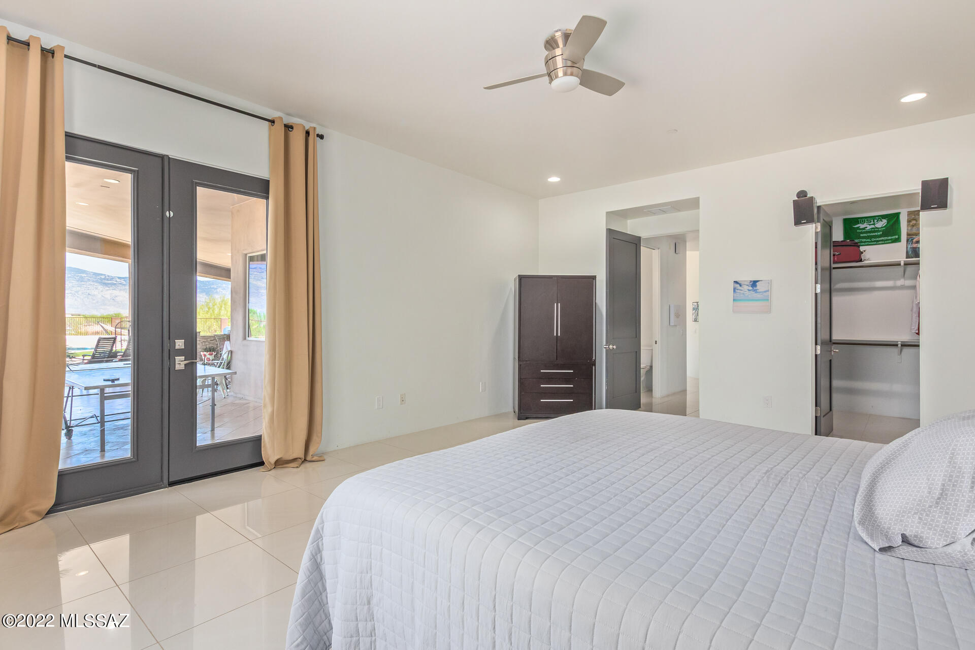 Coyote Creek (1-395) - Residential