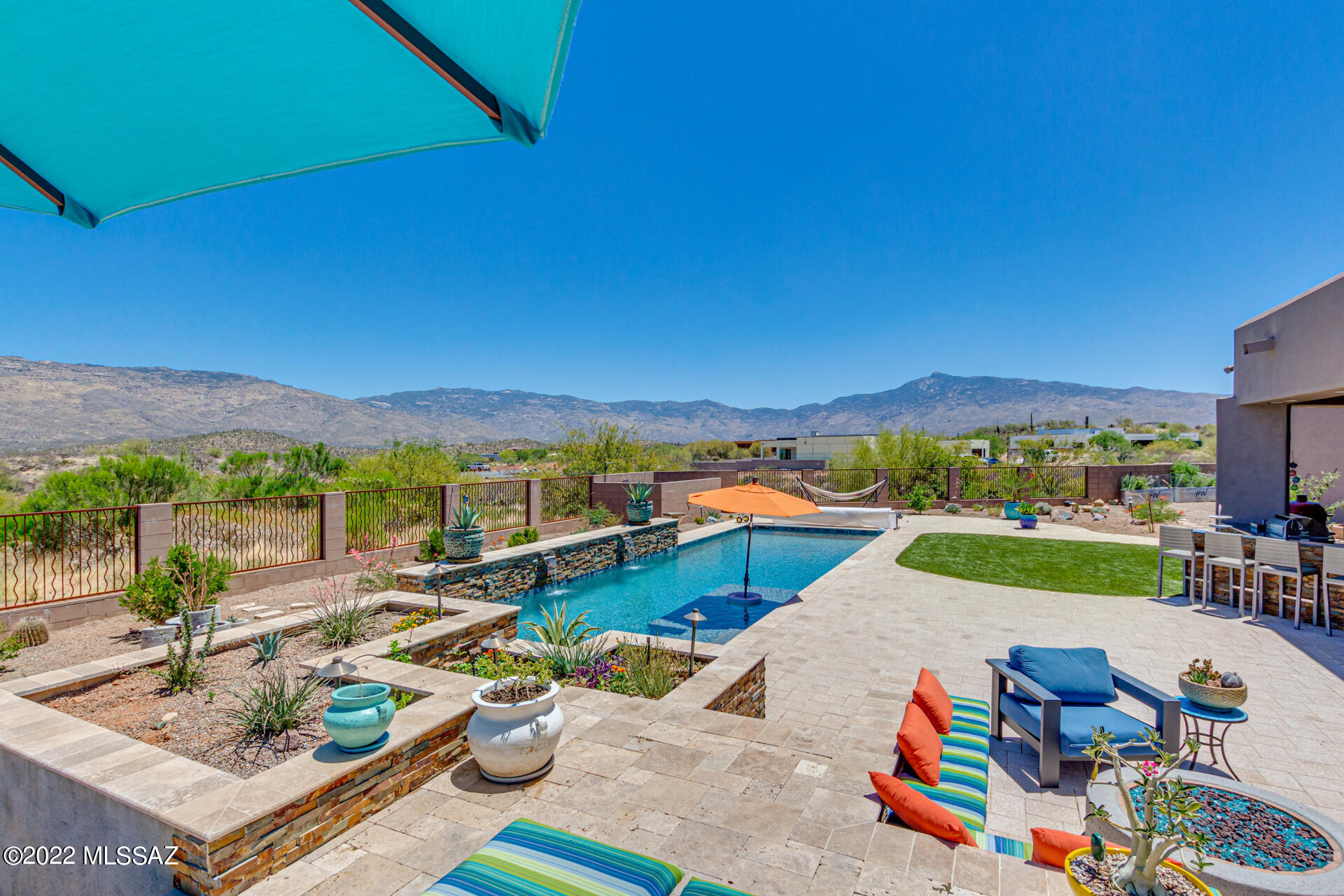 Coyote Creek (1-395) - Residential