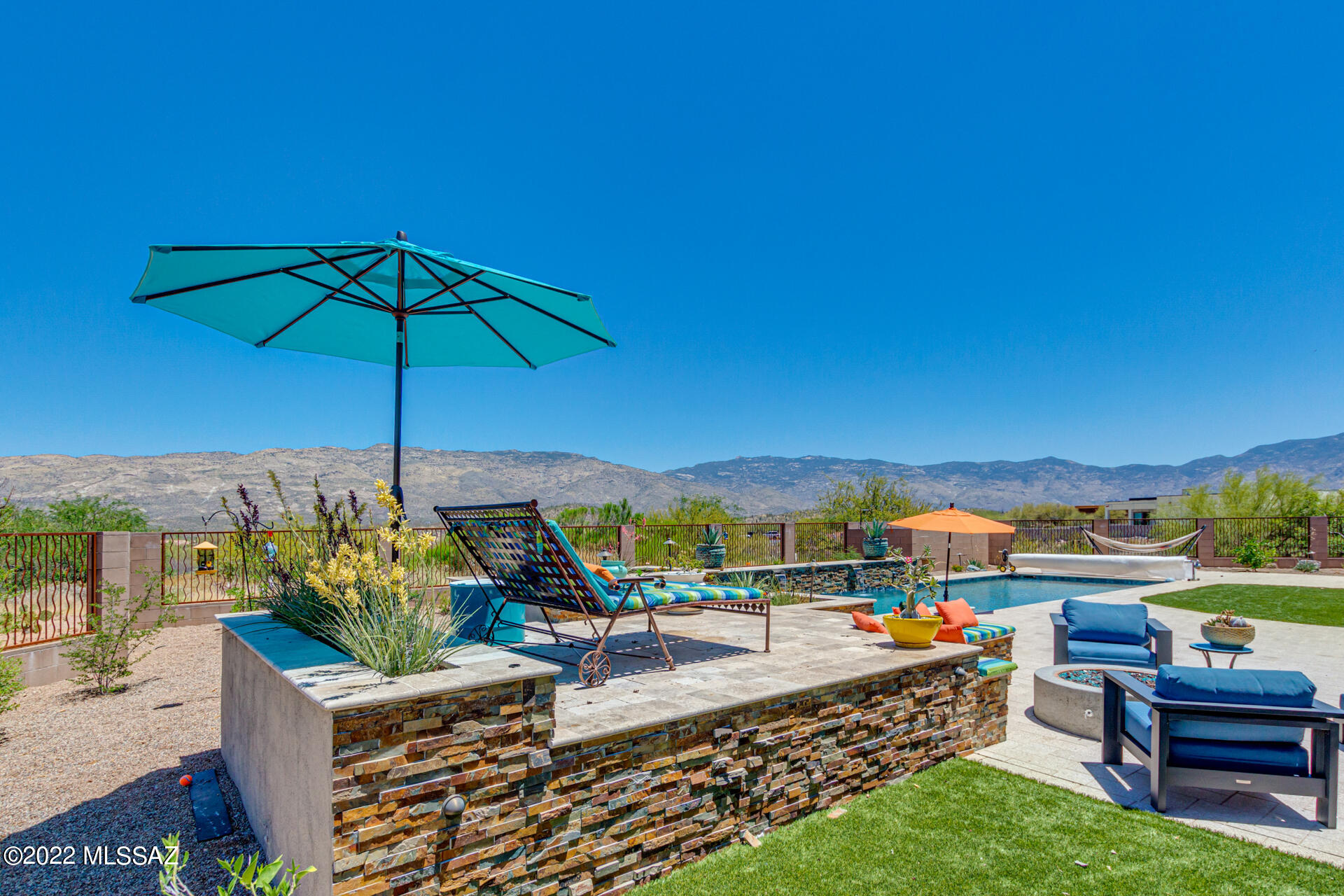 Coyote Creek (1-395) - Residential