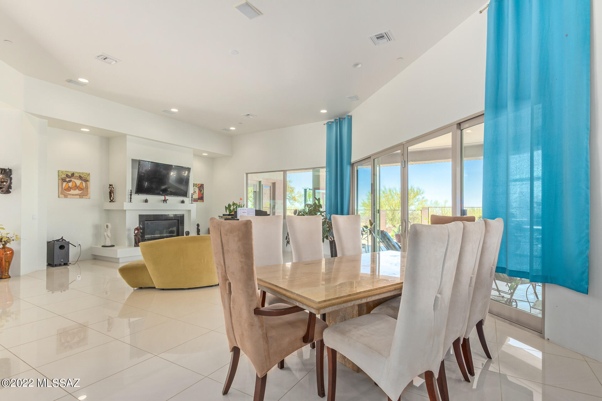 Coyote Creek (1-395) - Residential