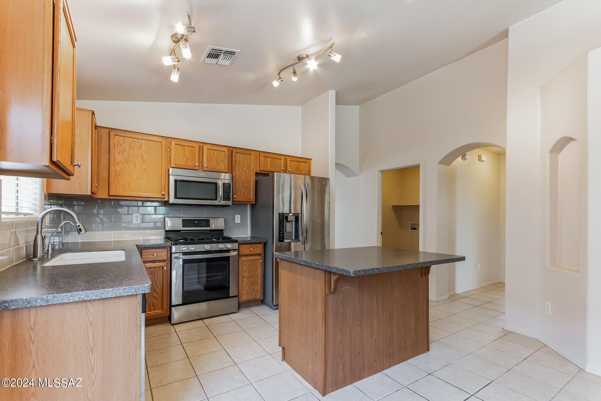 Rancho Del Lago (608-1030) - Residential