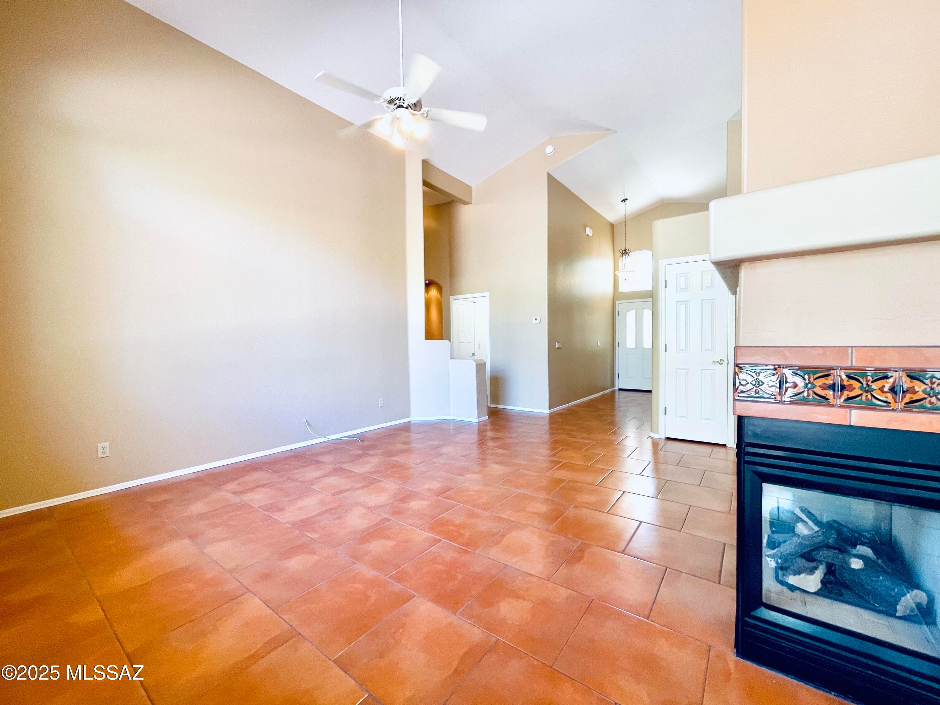 Desert Greens At Oro Valley (1-23) - Residential Lease