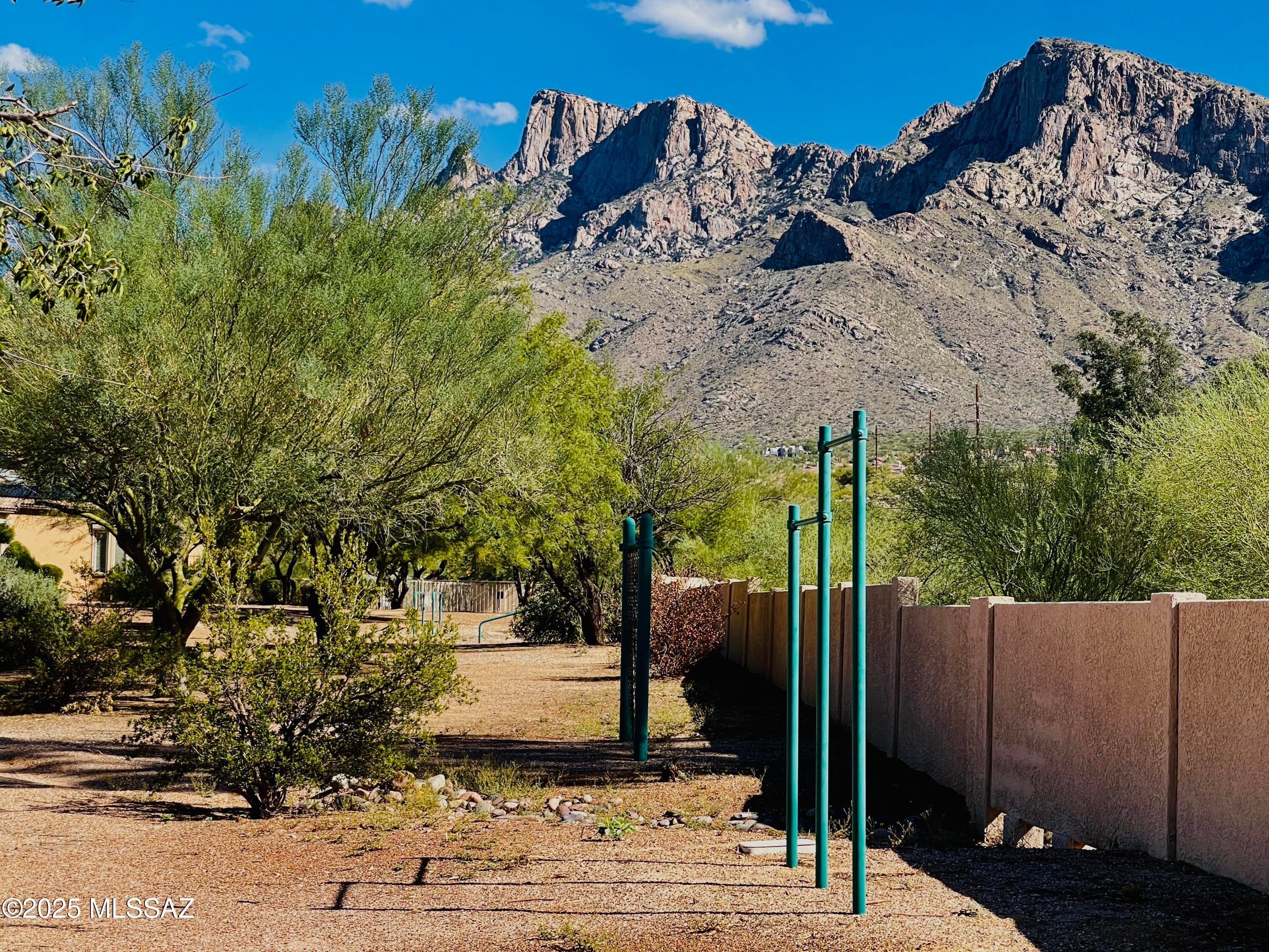 Desert Greens At Oro Valley (1-23) - Residential Lease