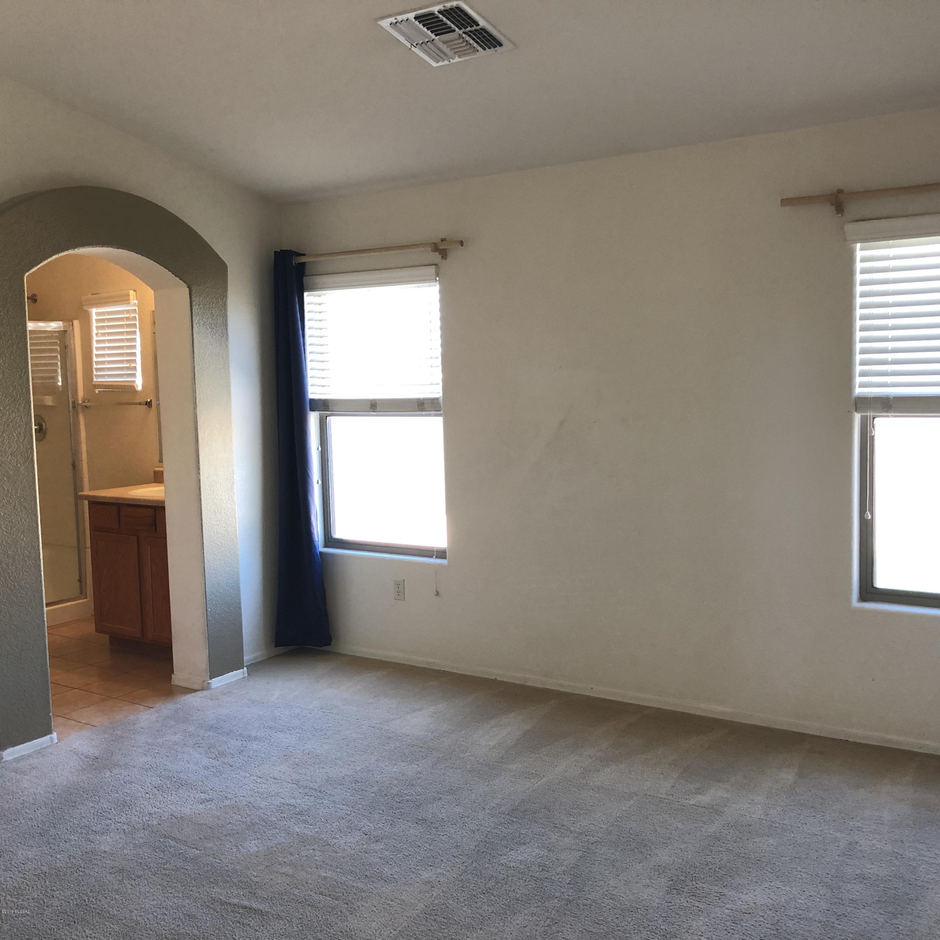 Tres Pueblos Sur - Residential Lease