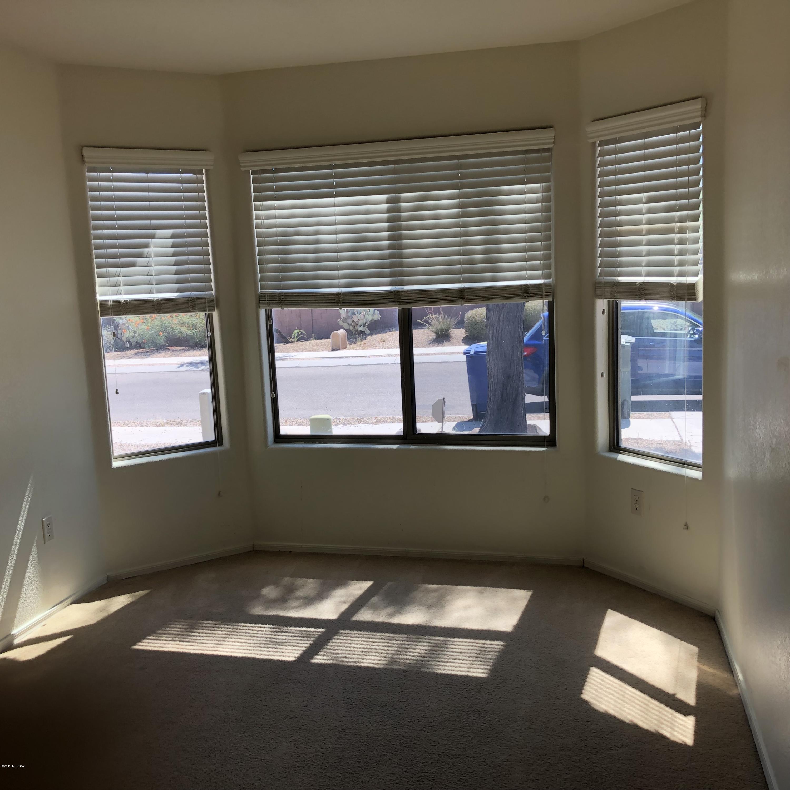 Tres Pueblos Sur - Residential Lease