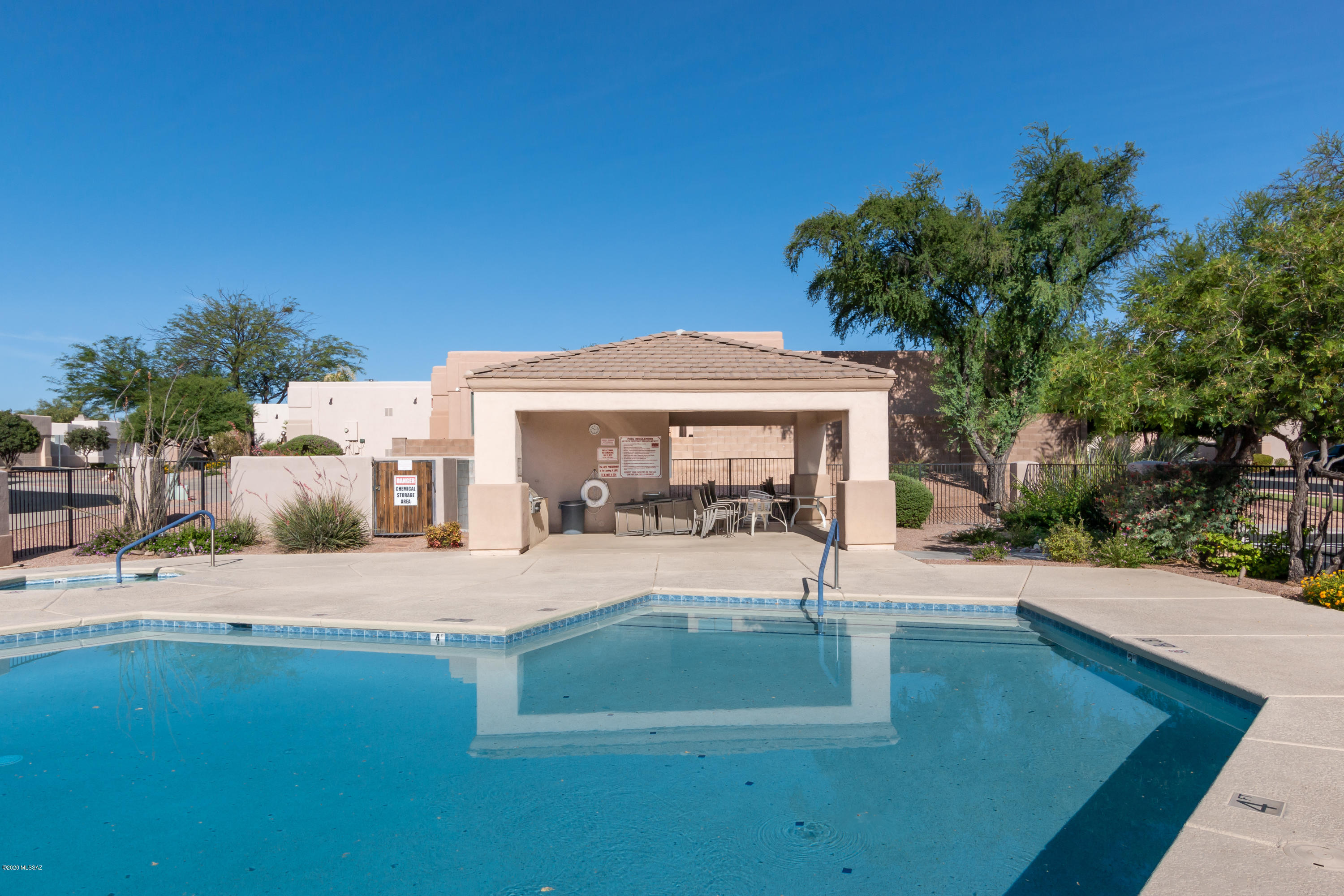 Rancho Esperero (1-343) - Residential