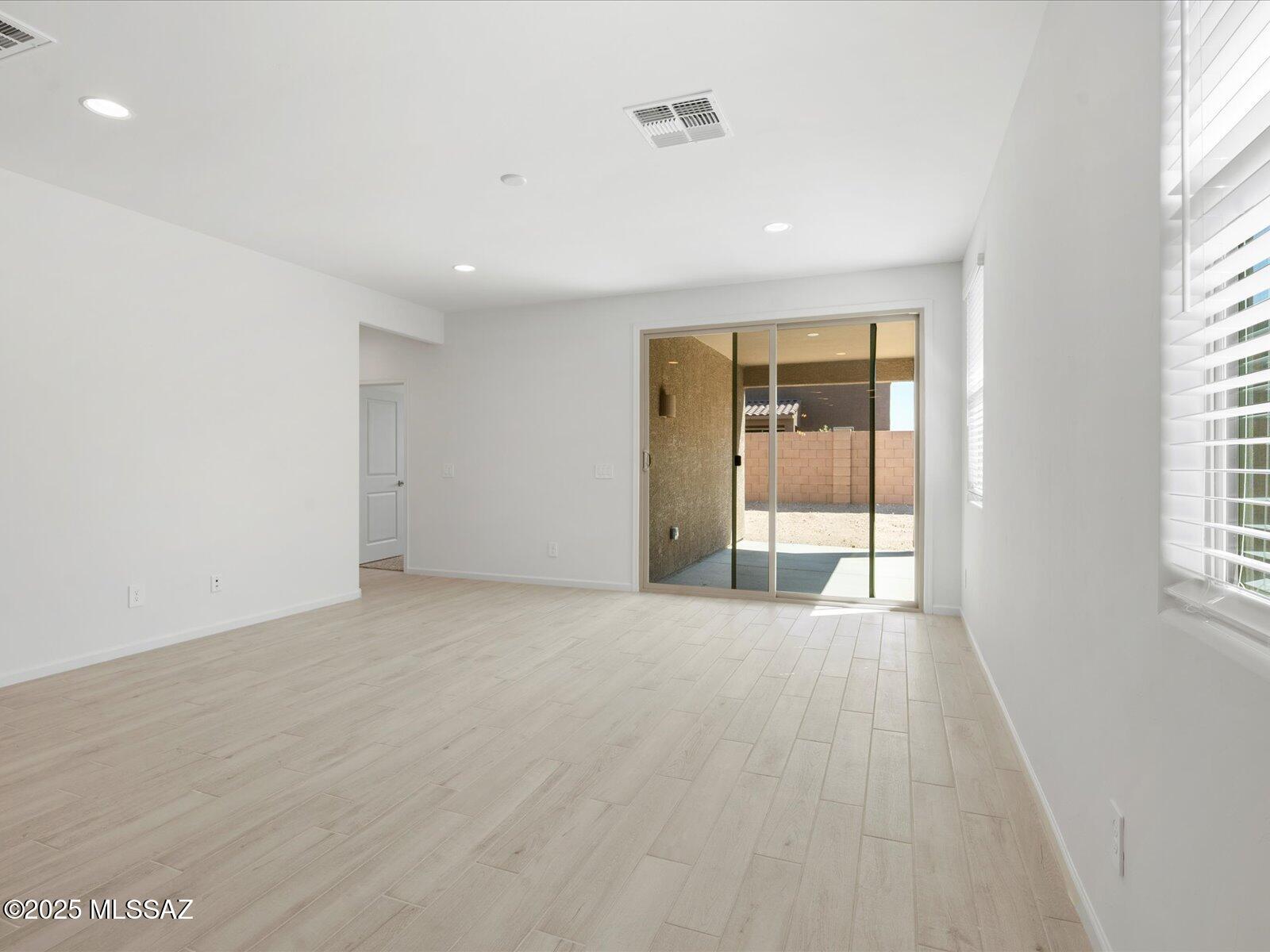 La Estancia De Tucson (1-330) - Residential