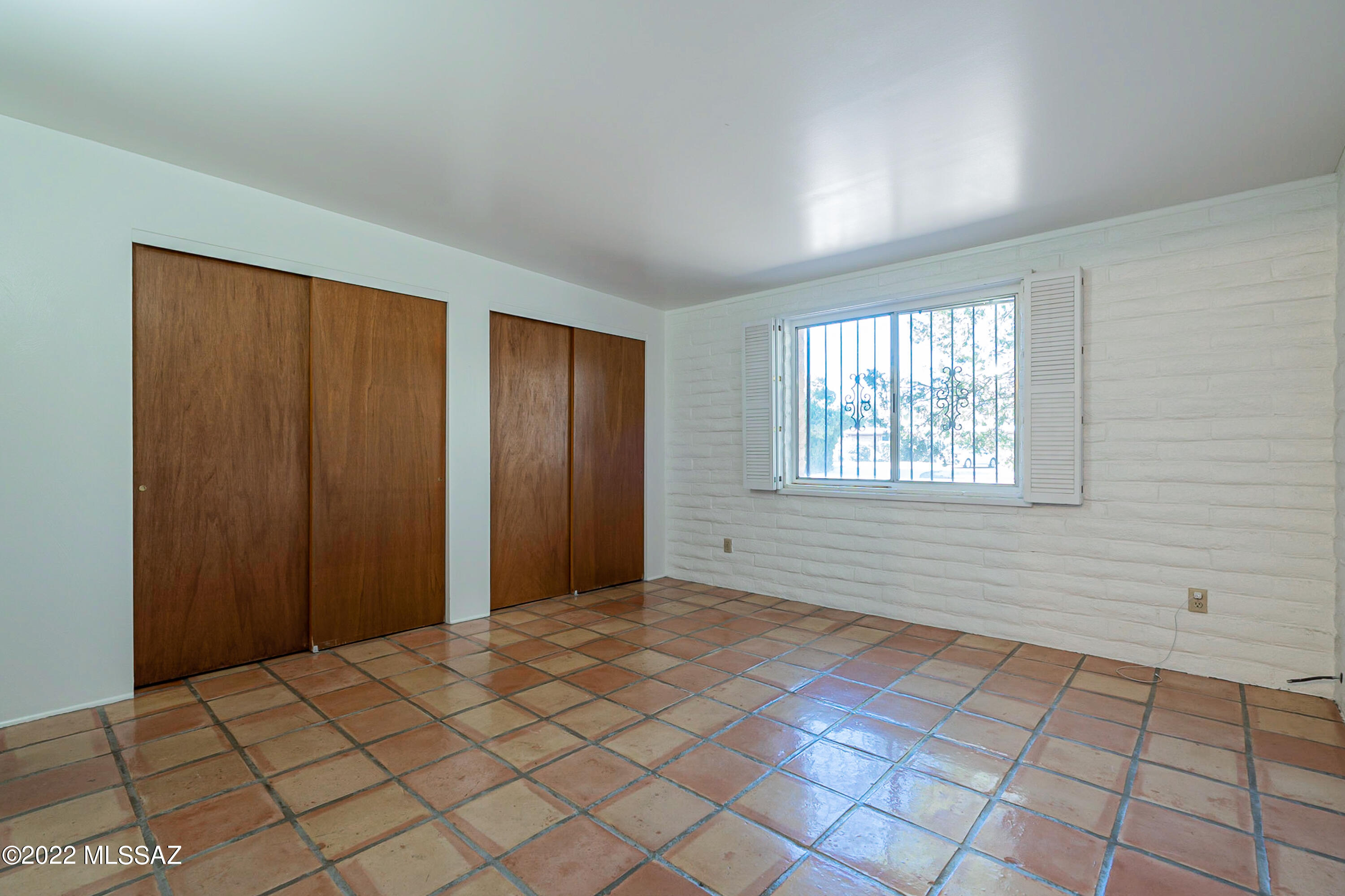 Vista Del Sierras East (1-83) - Residential