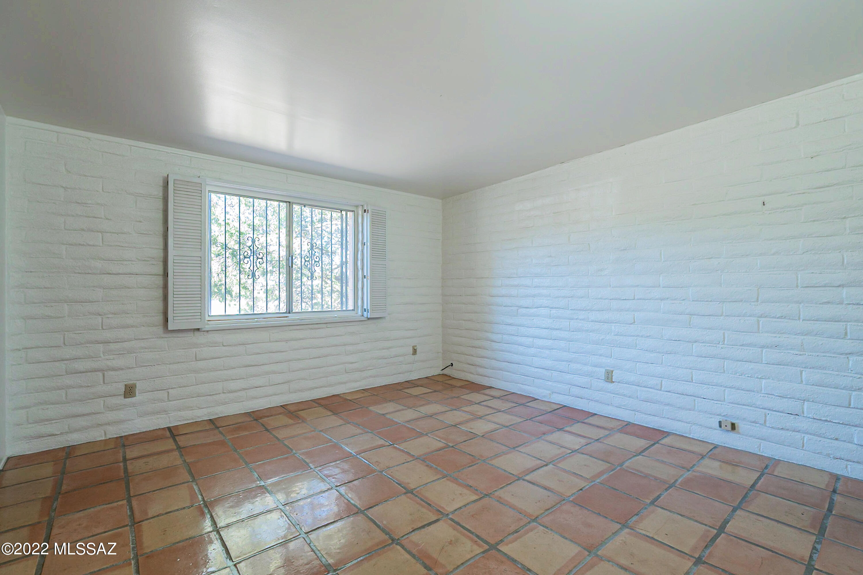 Vista Del Sierras East (1-83) - Residential